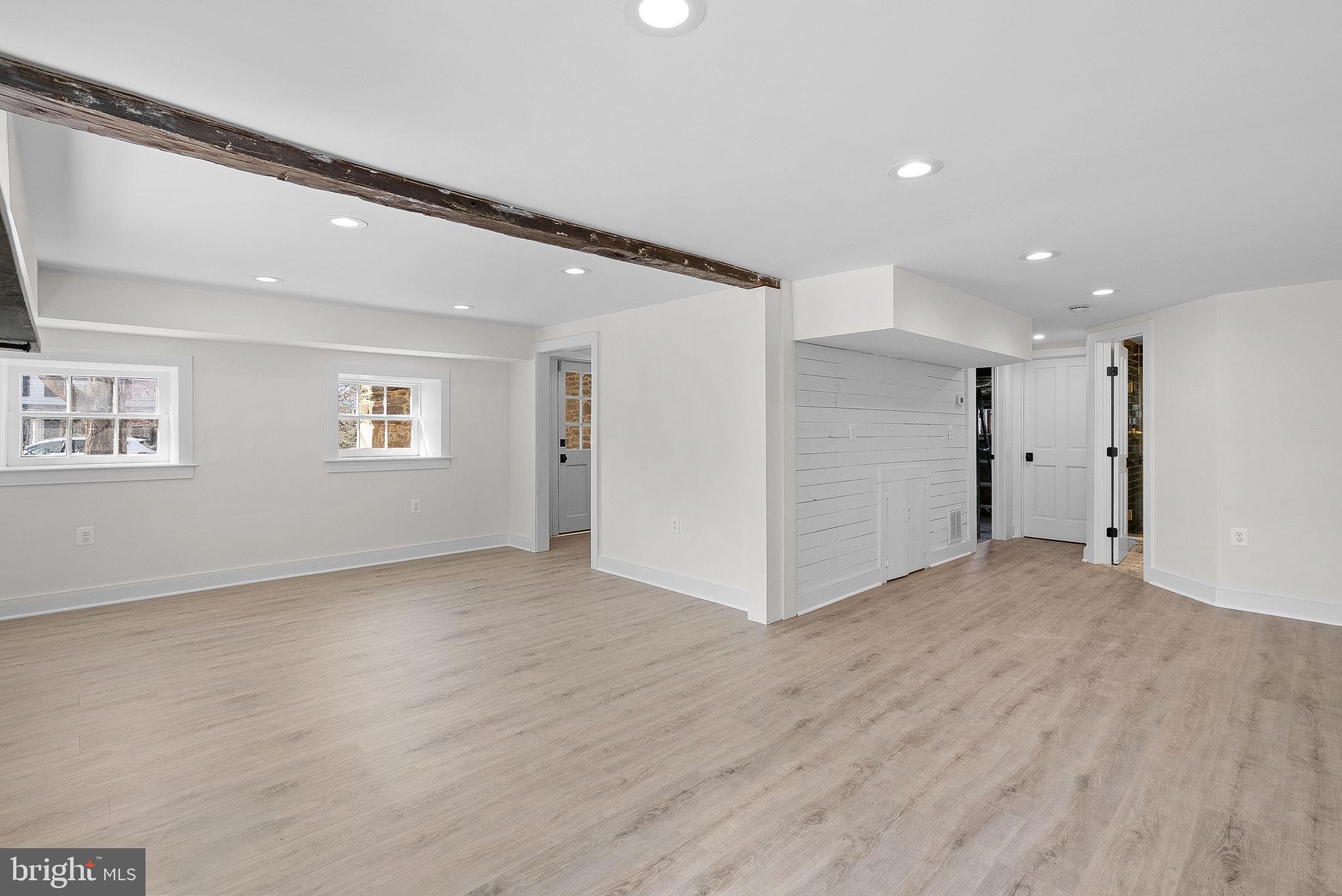 WATERFORD - Residential