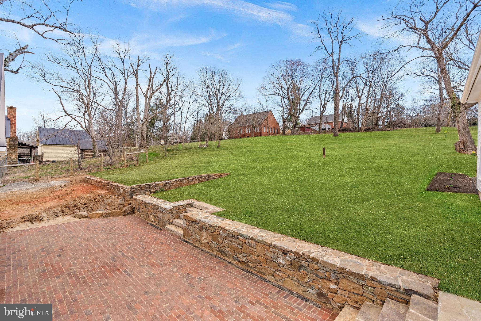 WATERFORD - Residential