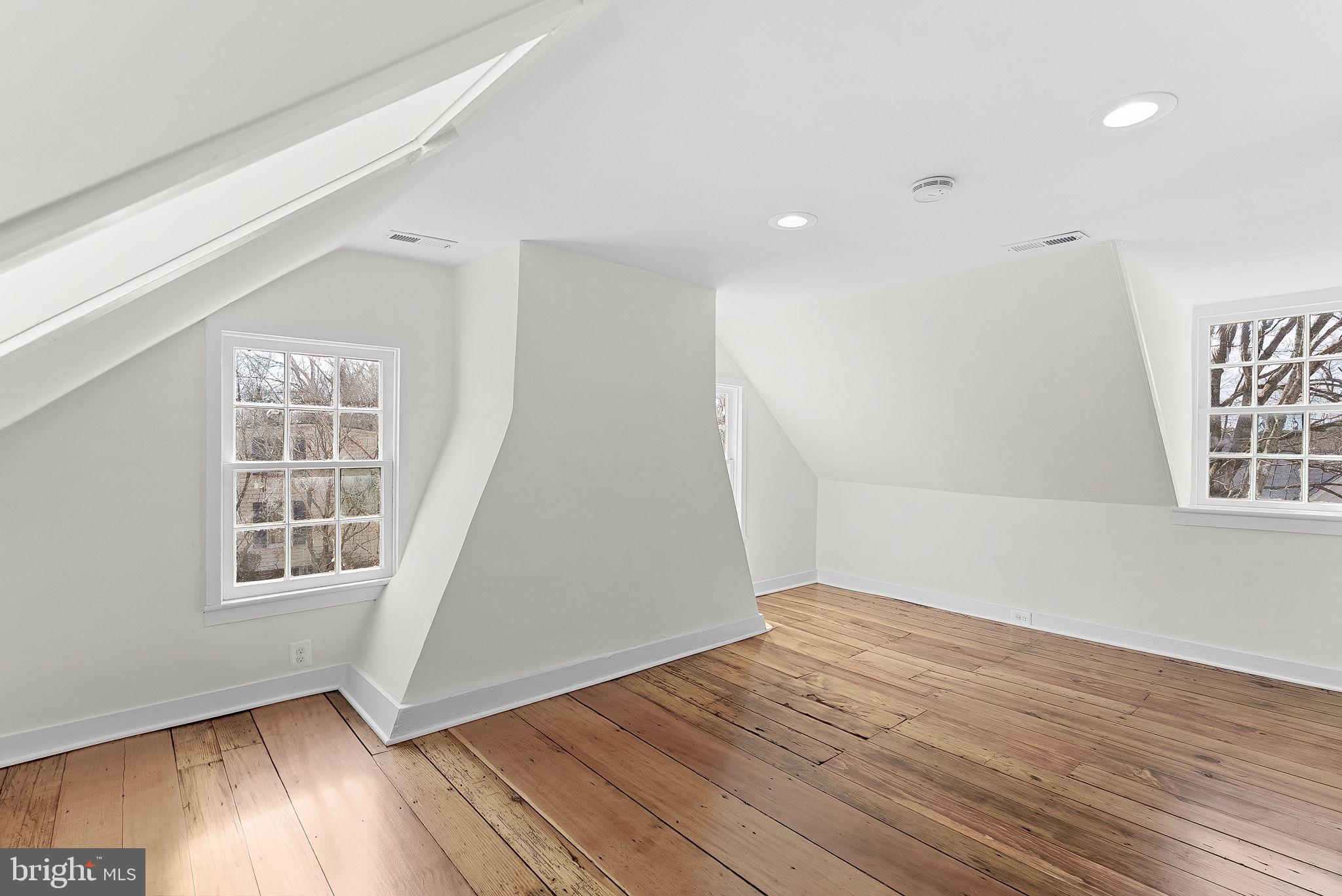 WATERFORD - Residential