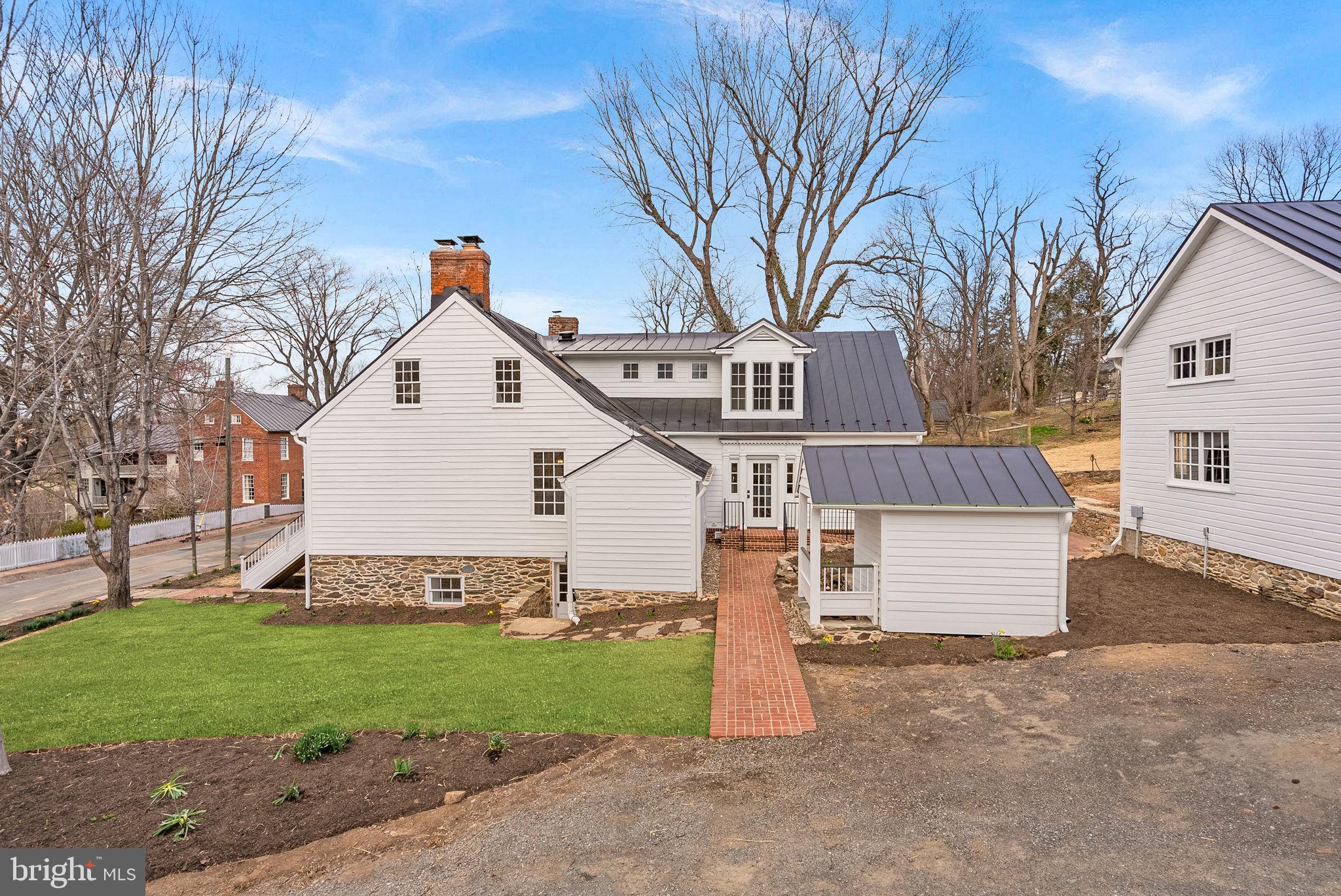 WATERFORD - Residential