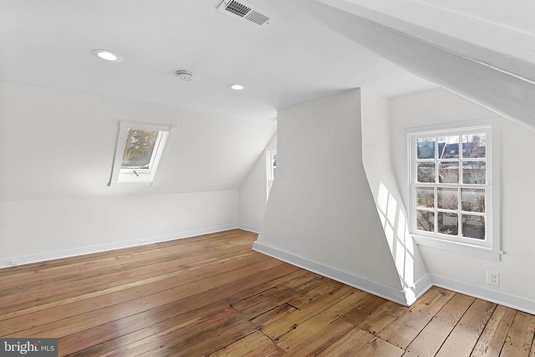 WATERFORD - Residential