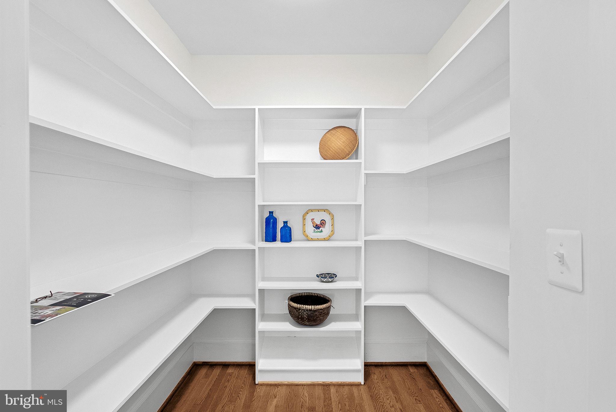 WATERFORD - Residential