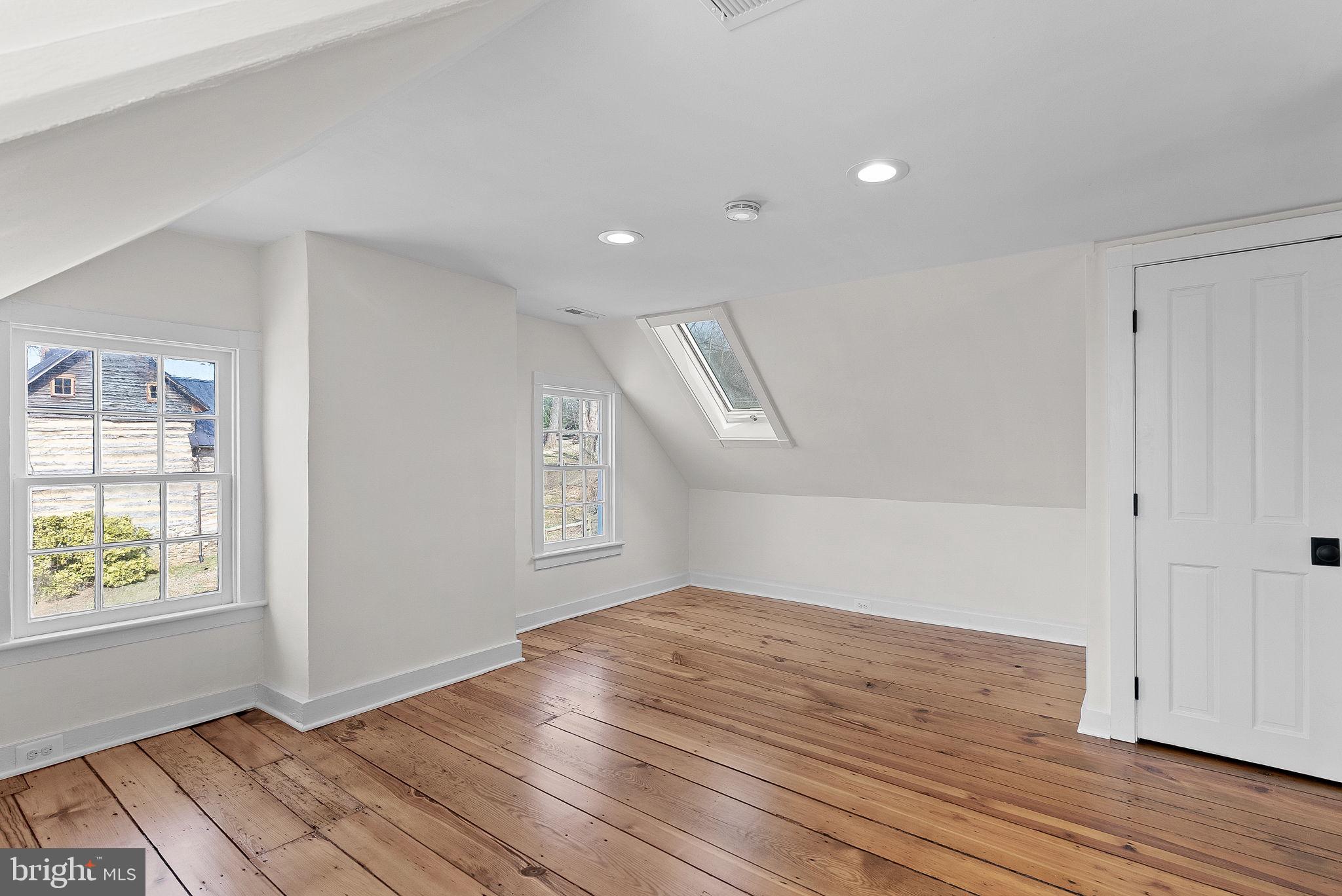 WATERFORD - Residential