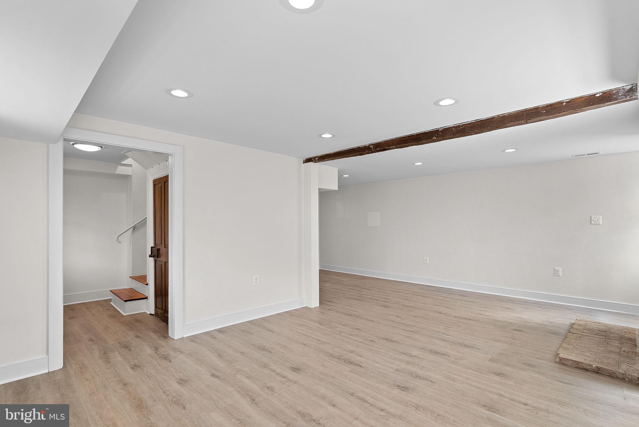 WATERFORD - Residential