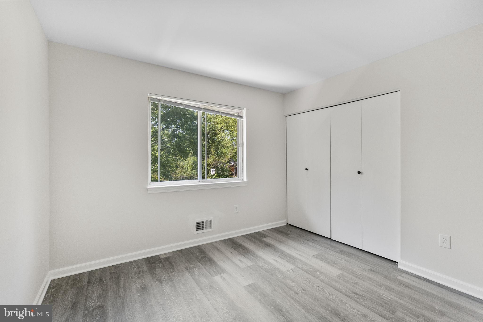 SCHROM HILLS - Residential