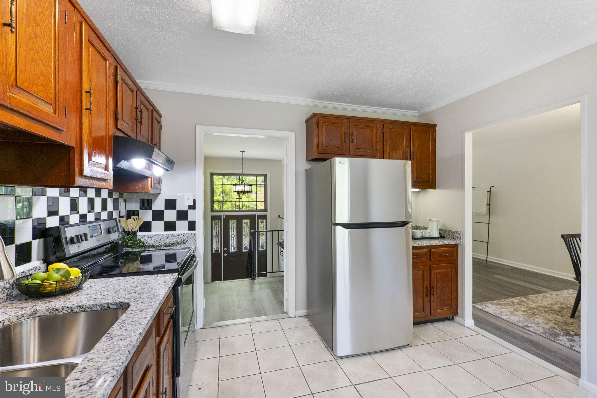 SCHROM HILLS - Residential