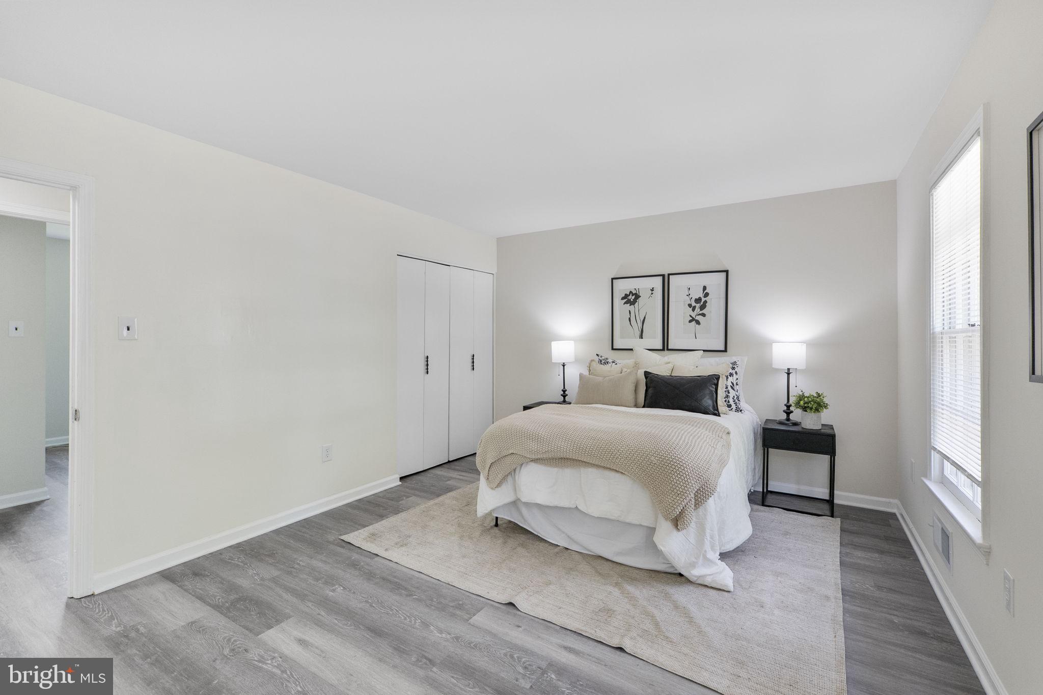 SCHROM HILLS - Residential