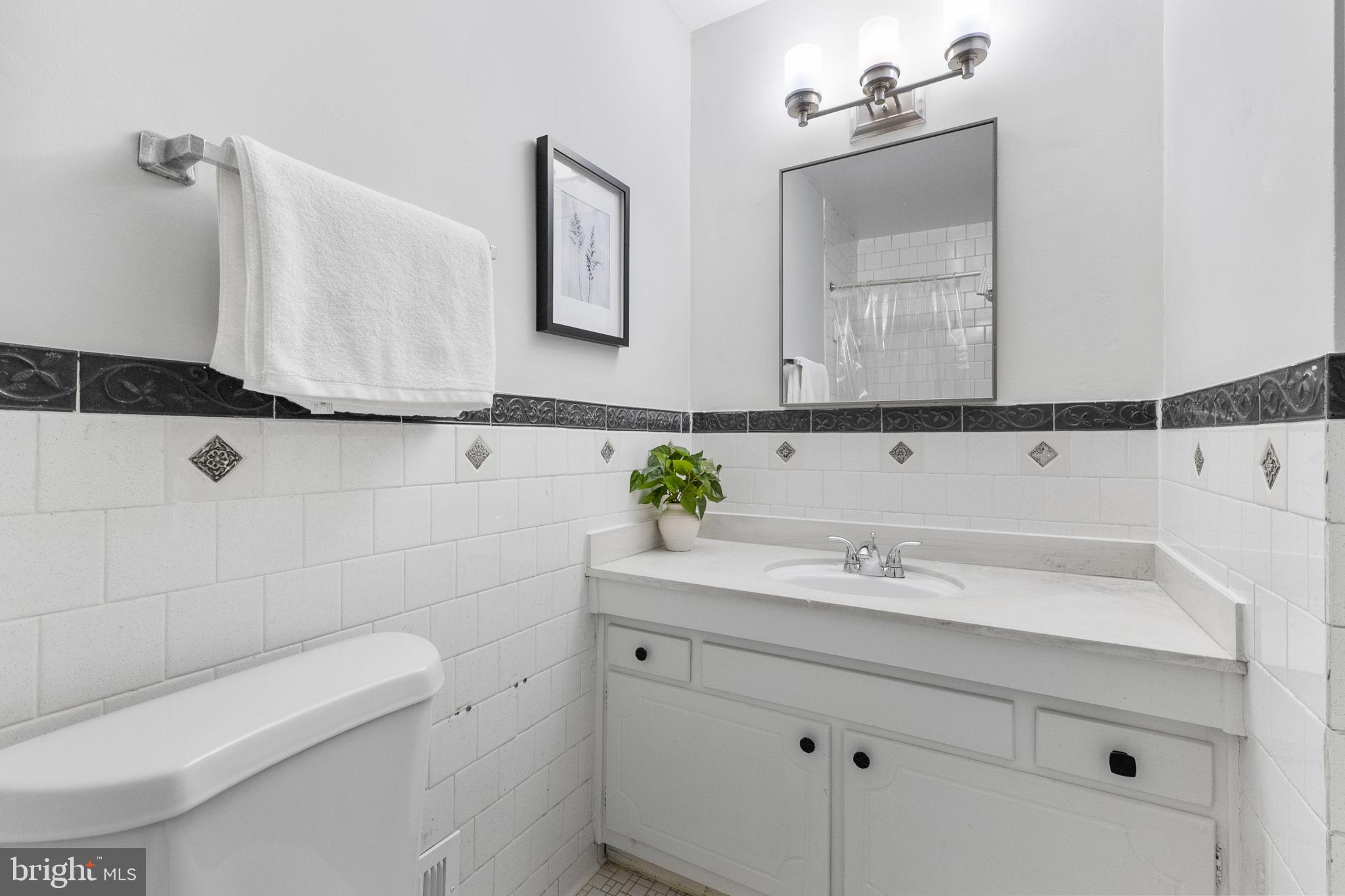 SCHROM HILLS - Residential