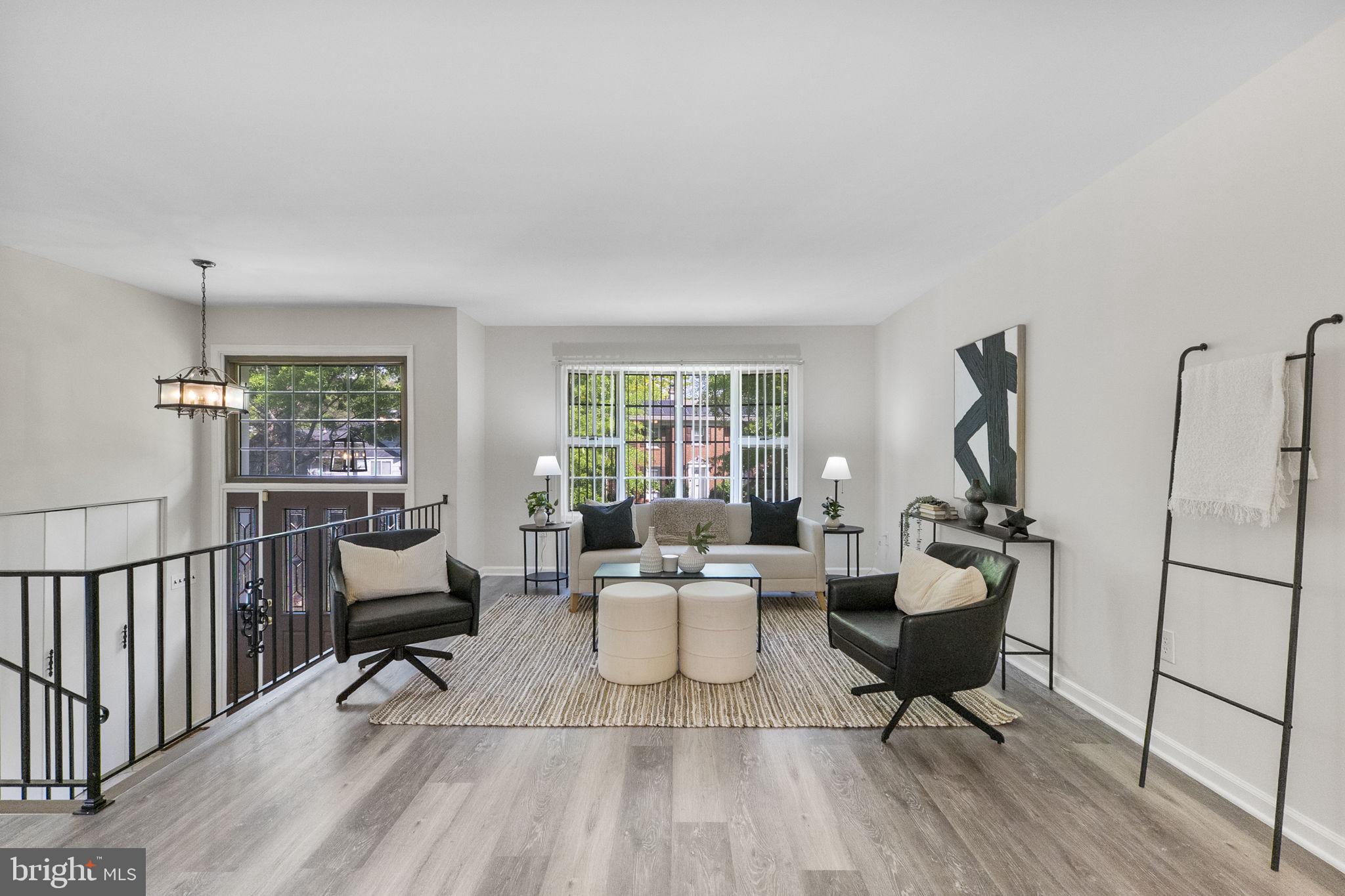 SCHROM HILLS - Residential