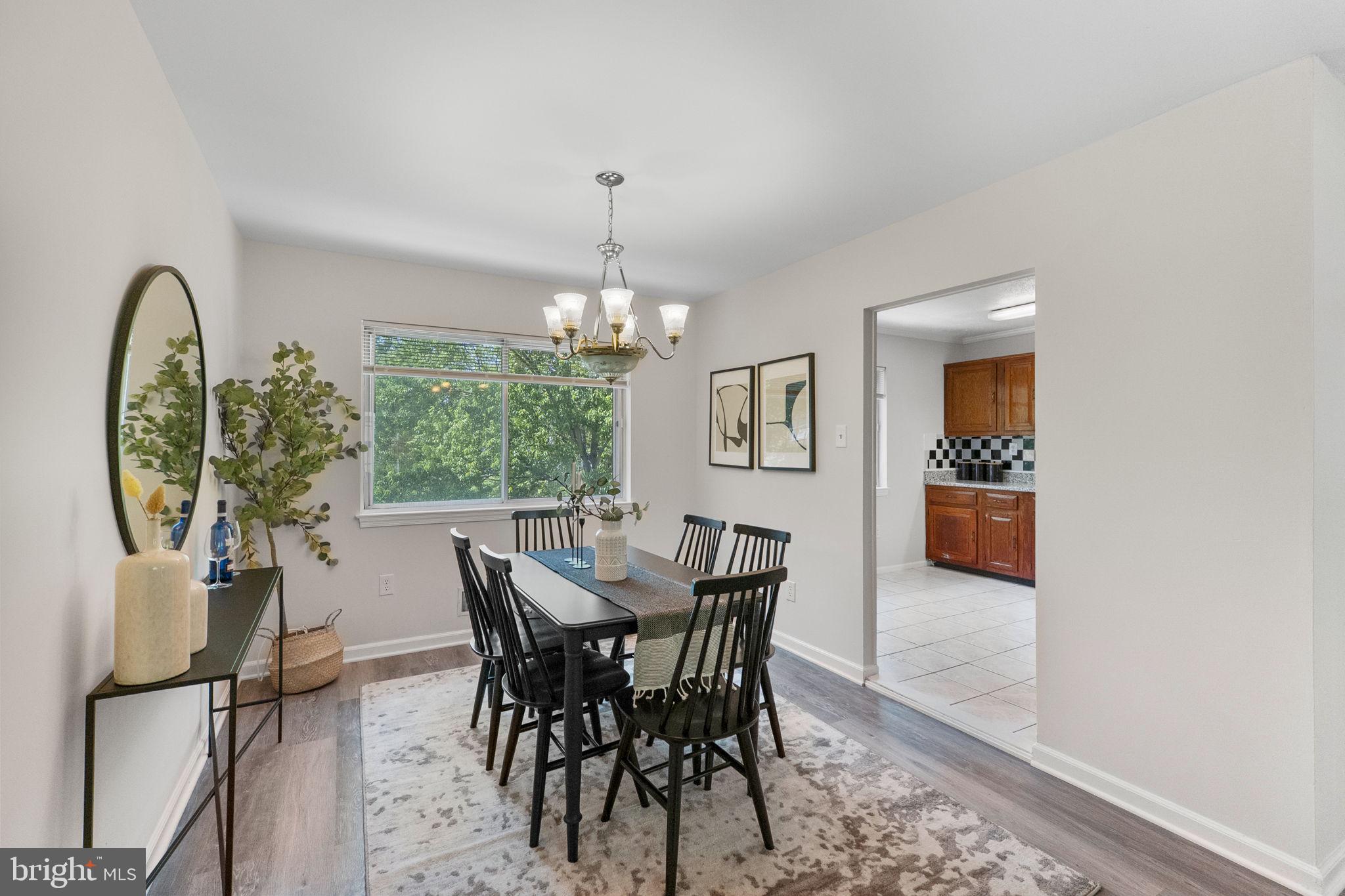 SCHROM HILLS - Residential