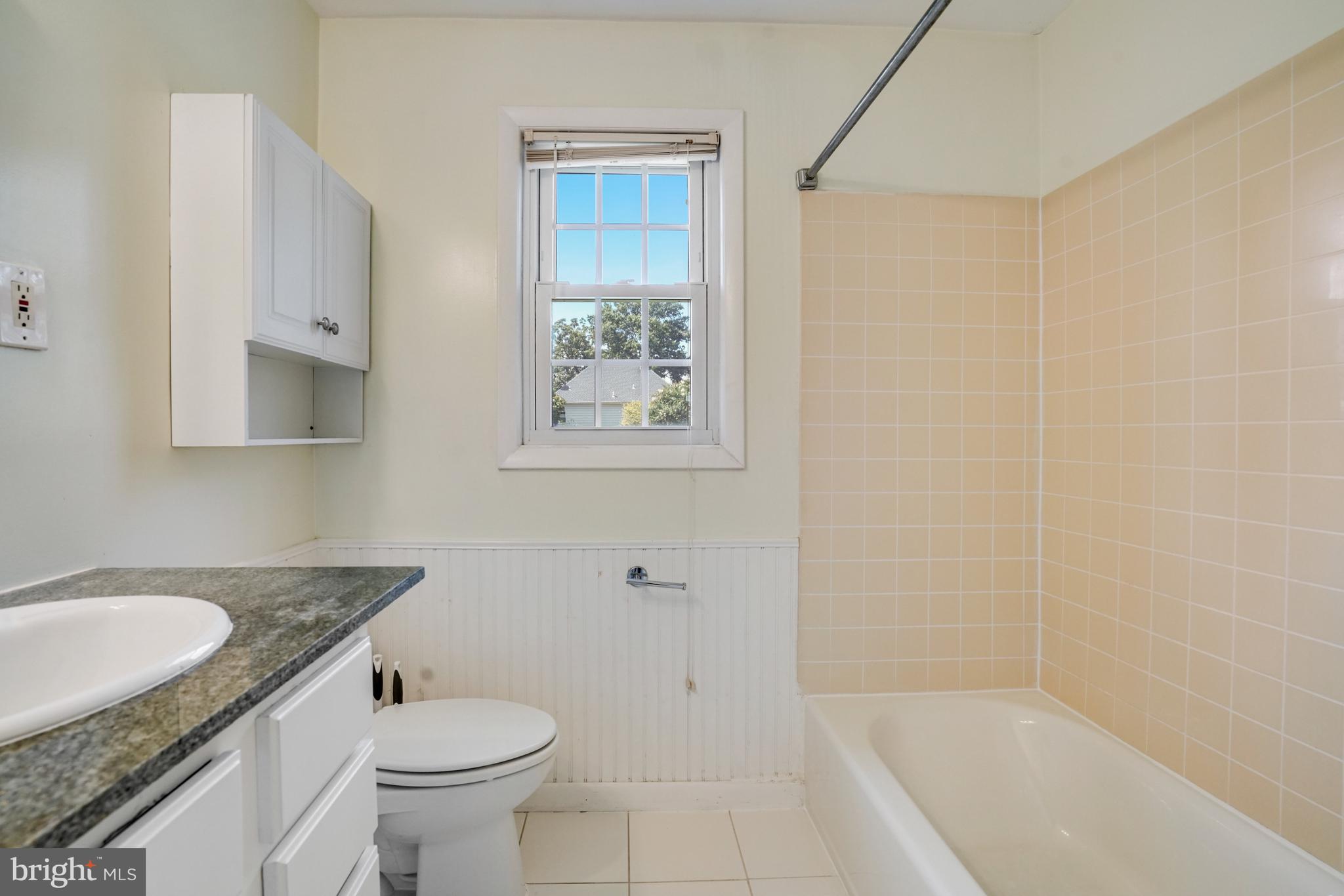 ARLINGTON PARK - Residential Income