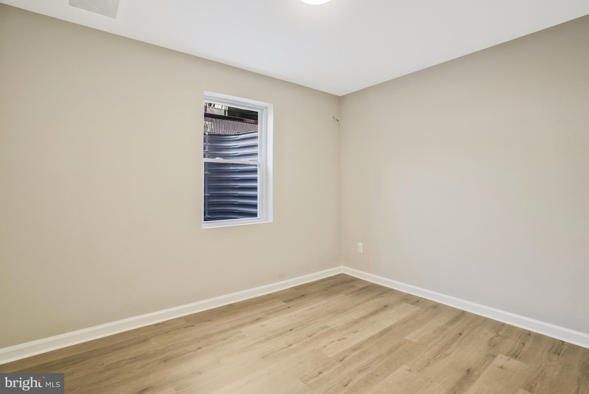 ARLINGTON PARK - Residential Income