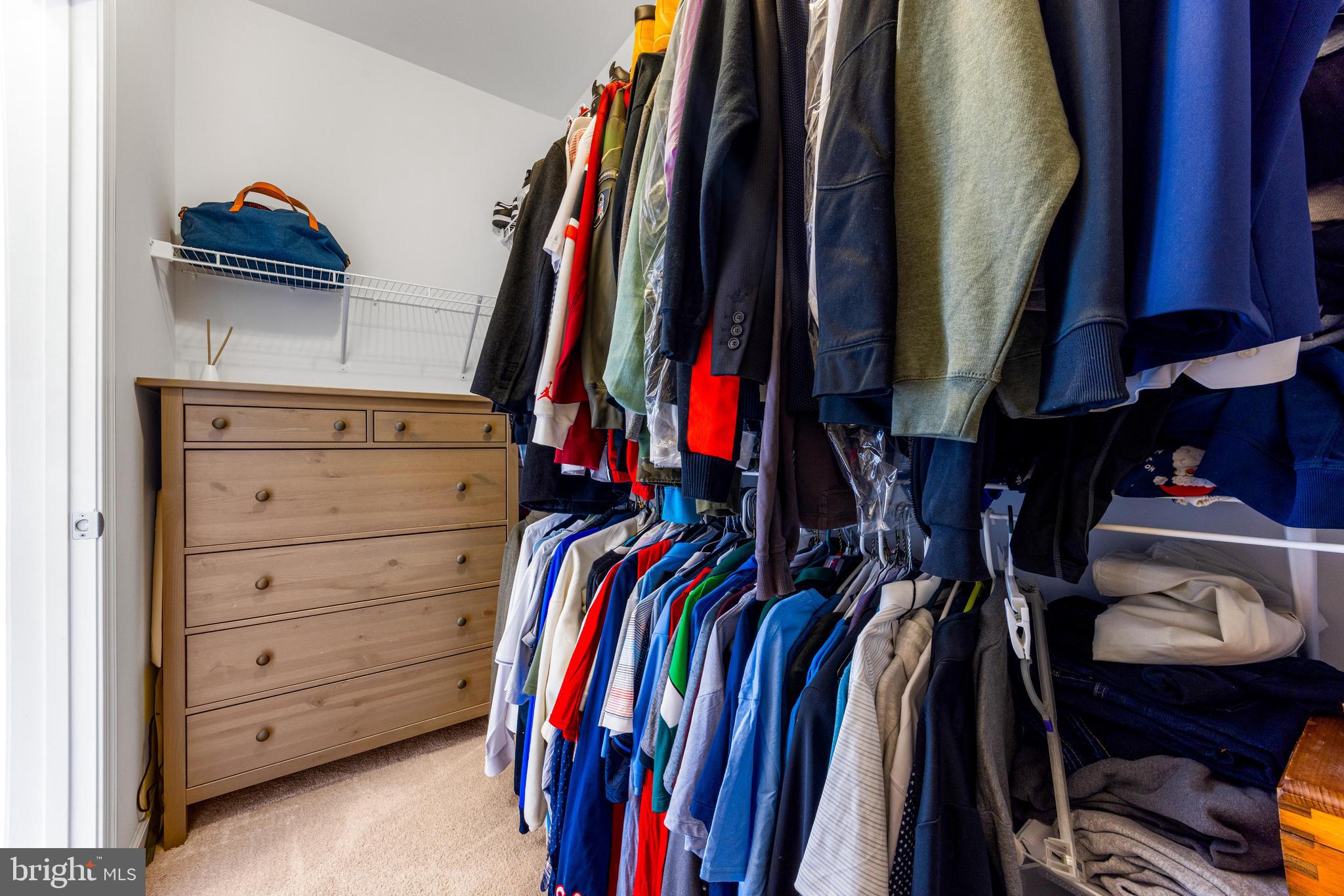 TALLYN RIDGE - Residential