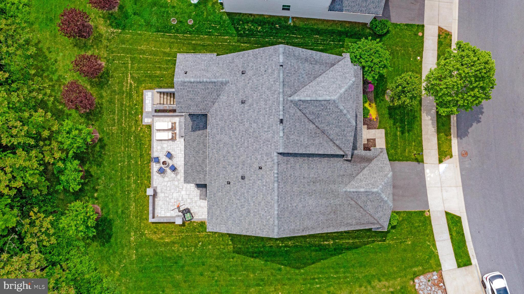 TALLYN RIDGE - Residential