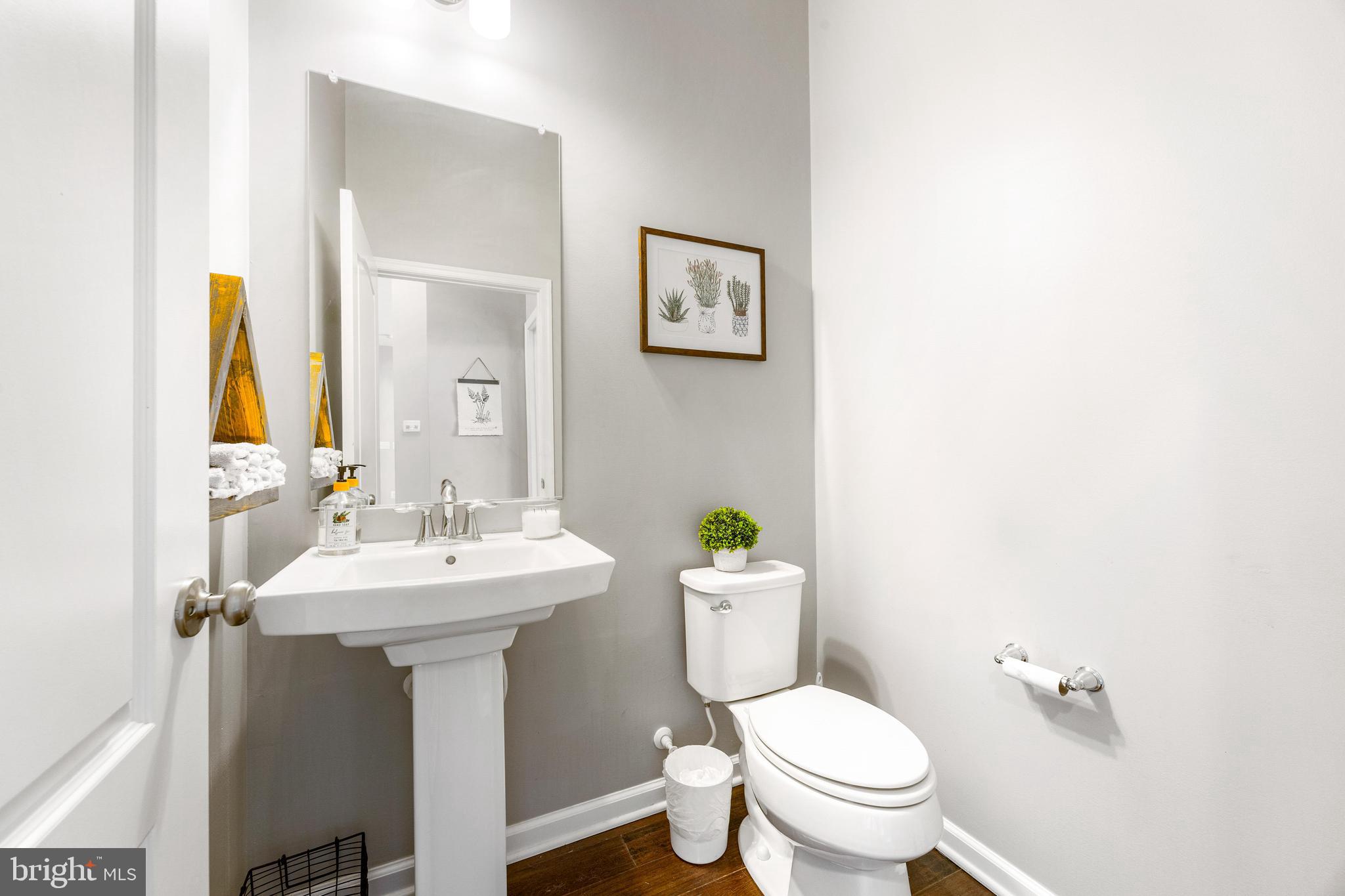 TALLYN RIDGE - Residential