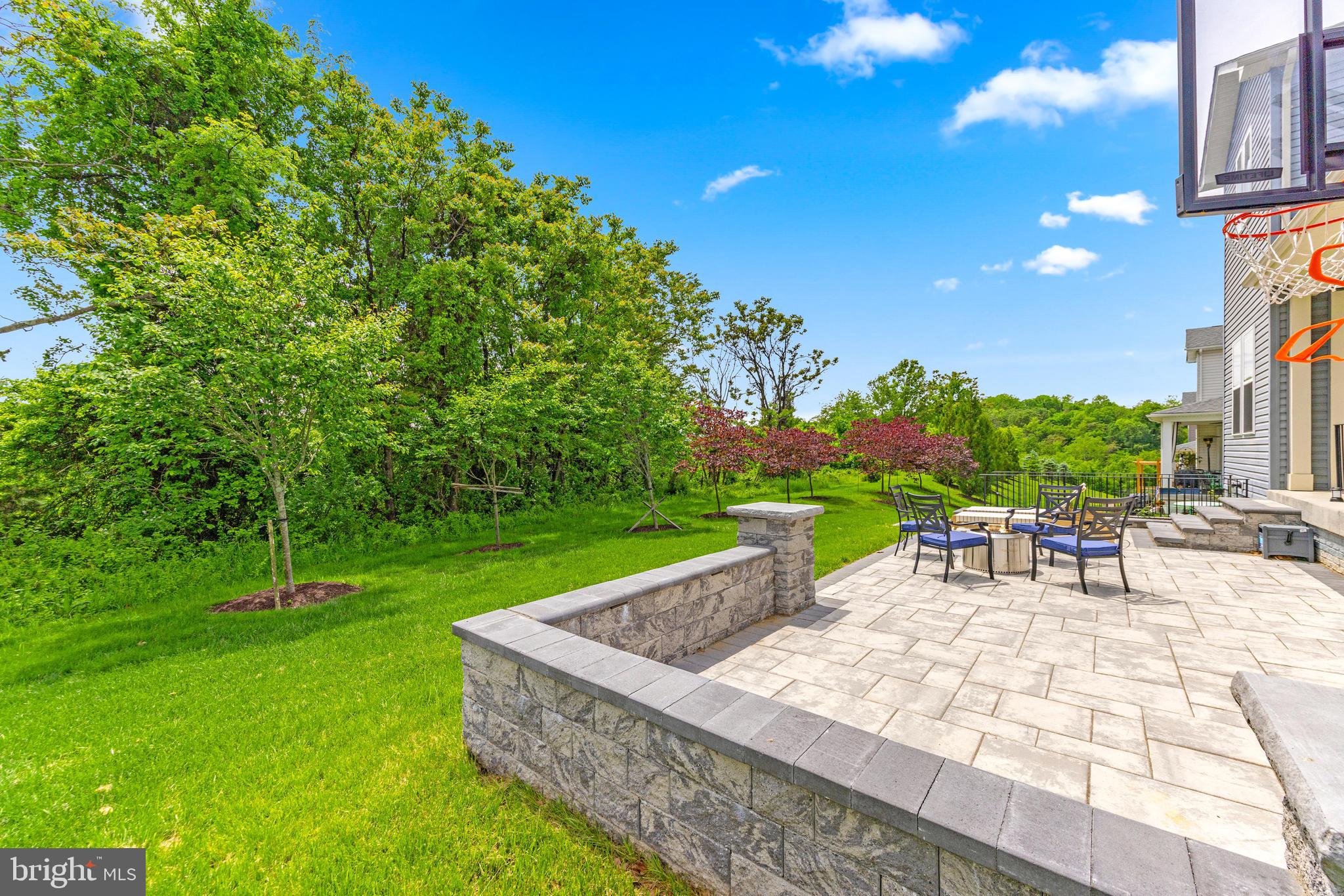 TALLYN RIDGE - Residential