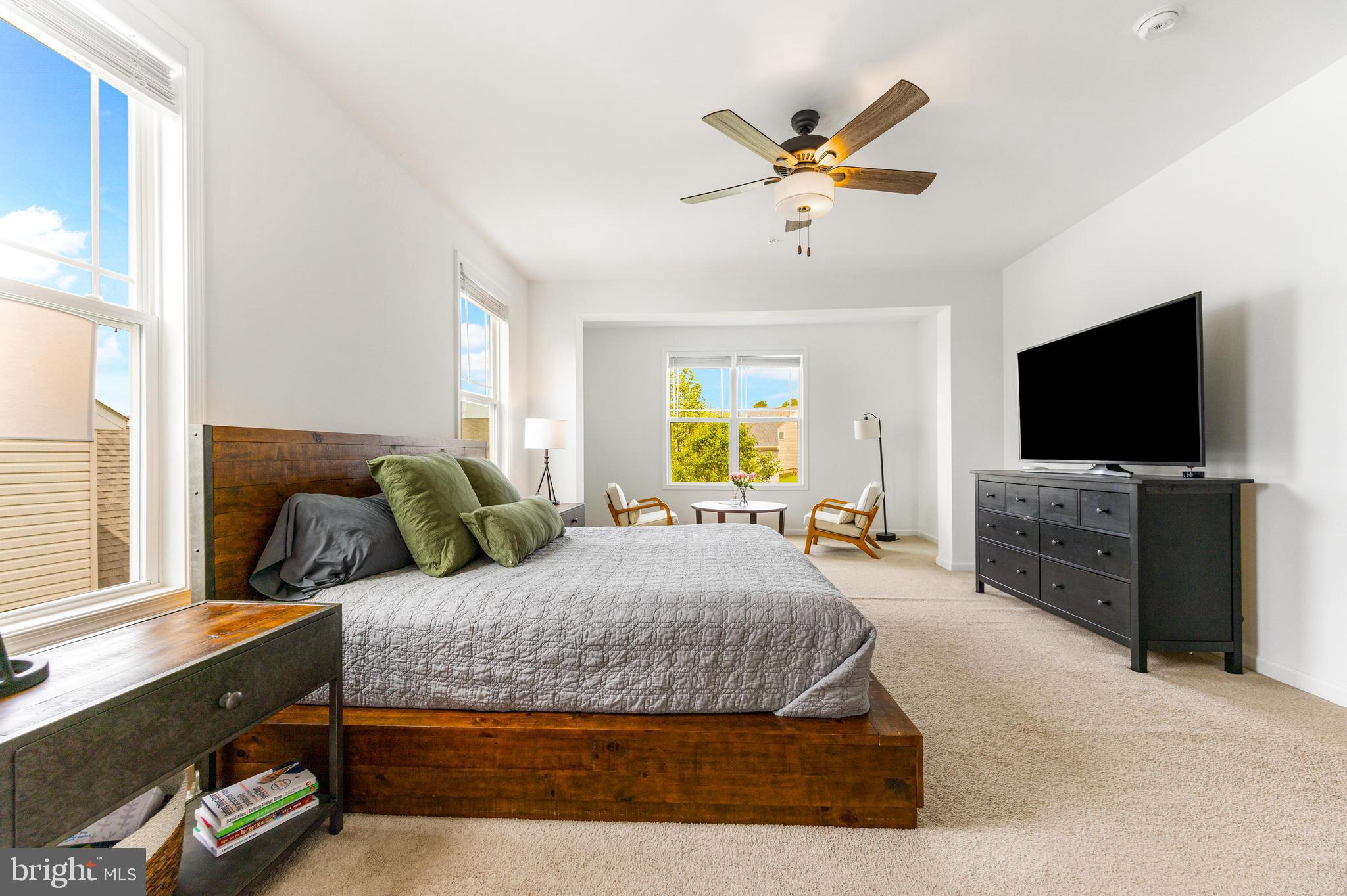 TALLYN RIDGE - Residential