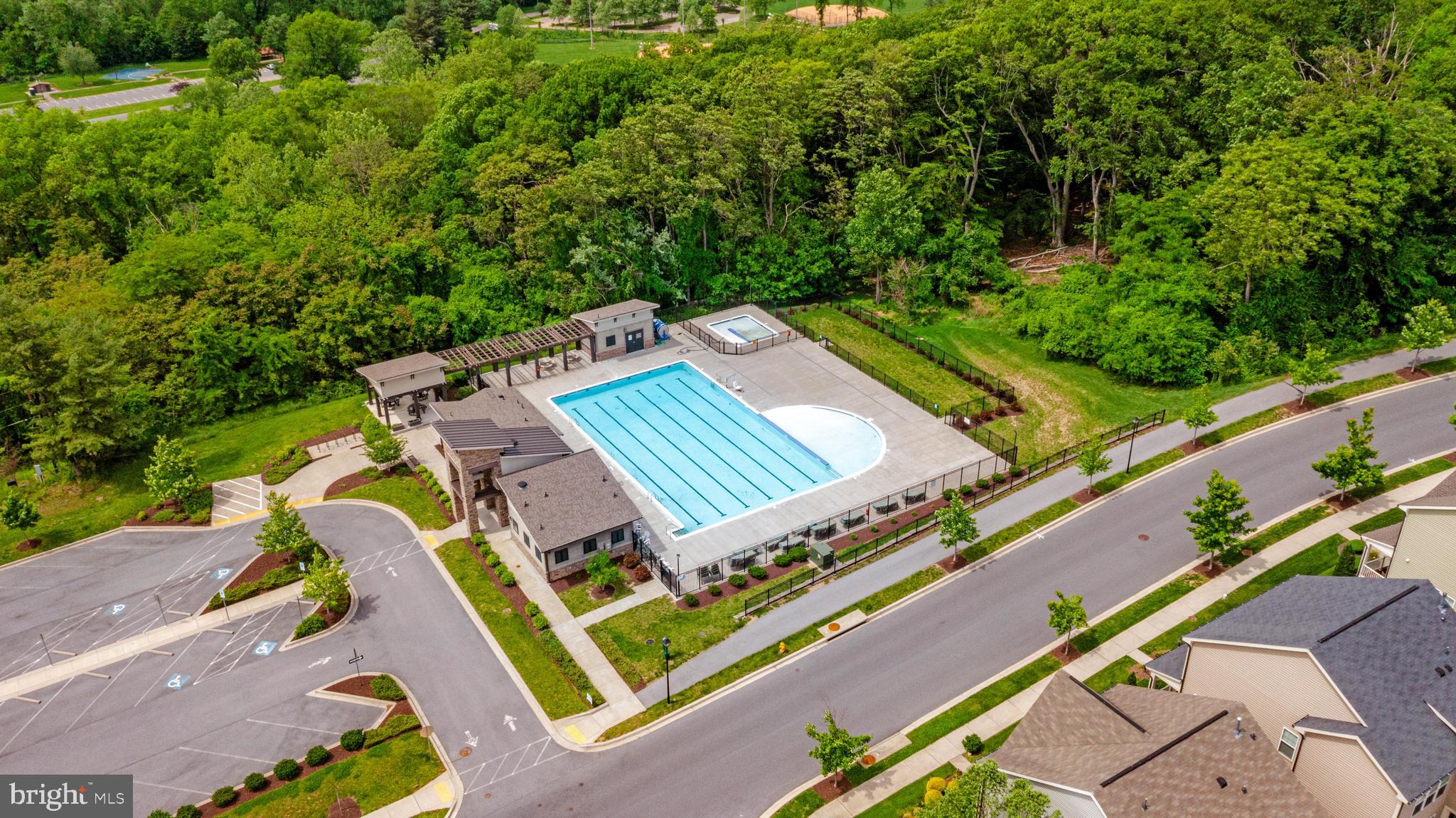 TALLYN RIDGE - Residential