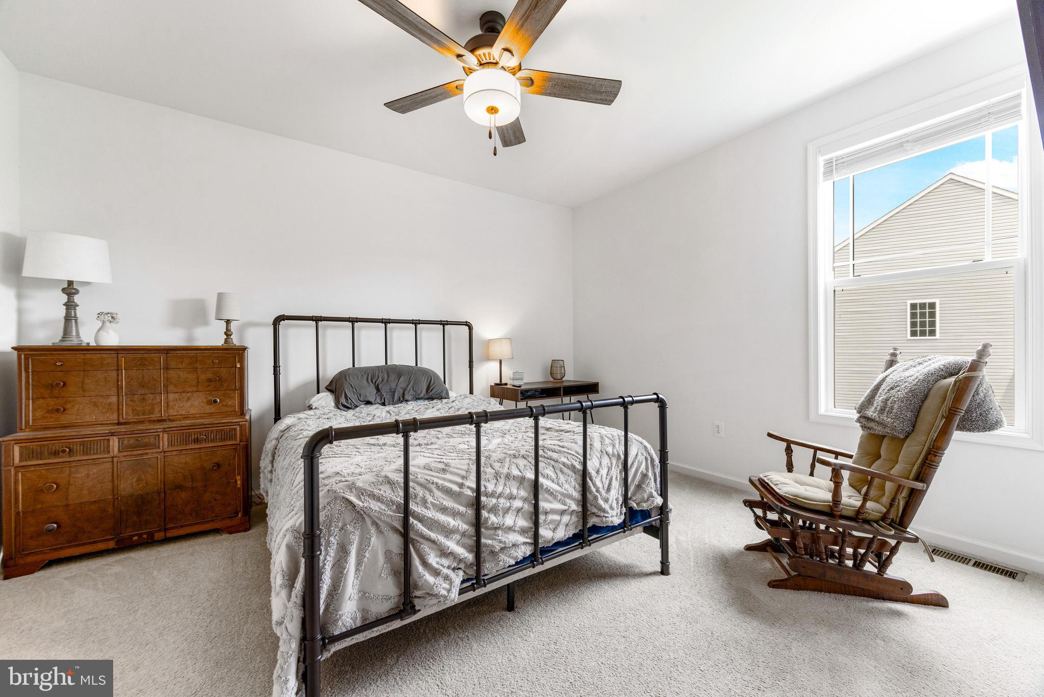 TALLYN RIDGE - Residential