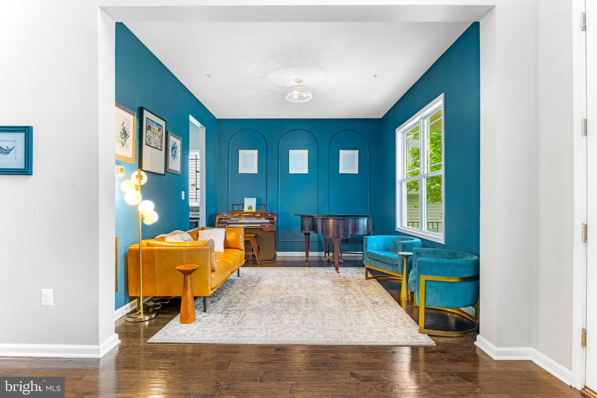 TALLYN RIDGE - Residential