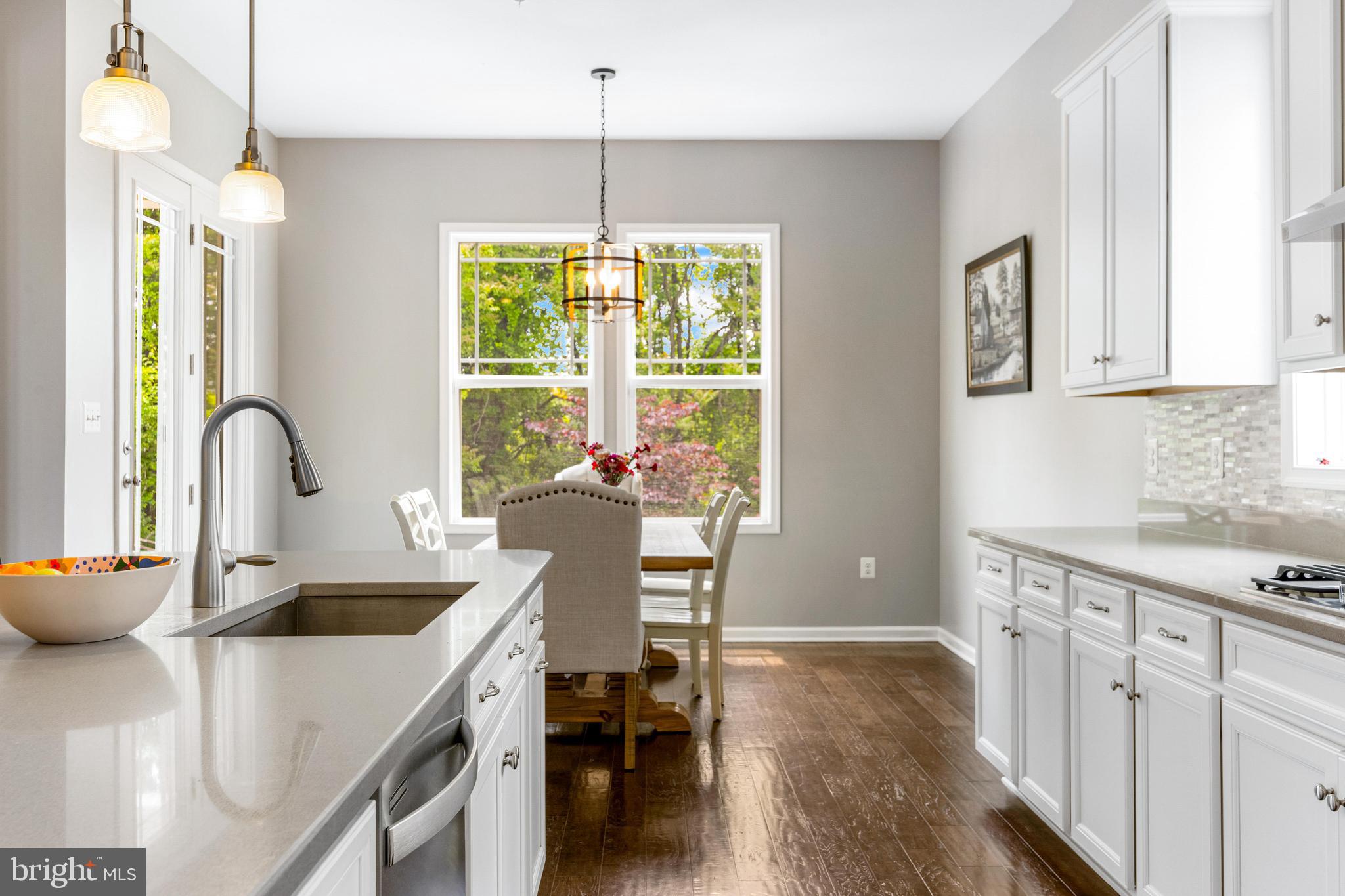 TALLYN RIDGE - Residential