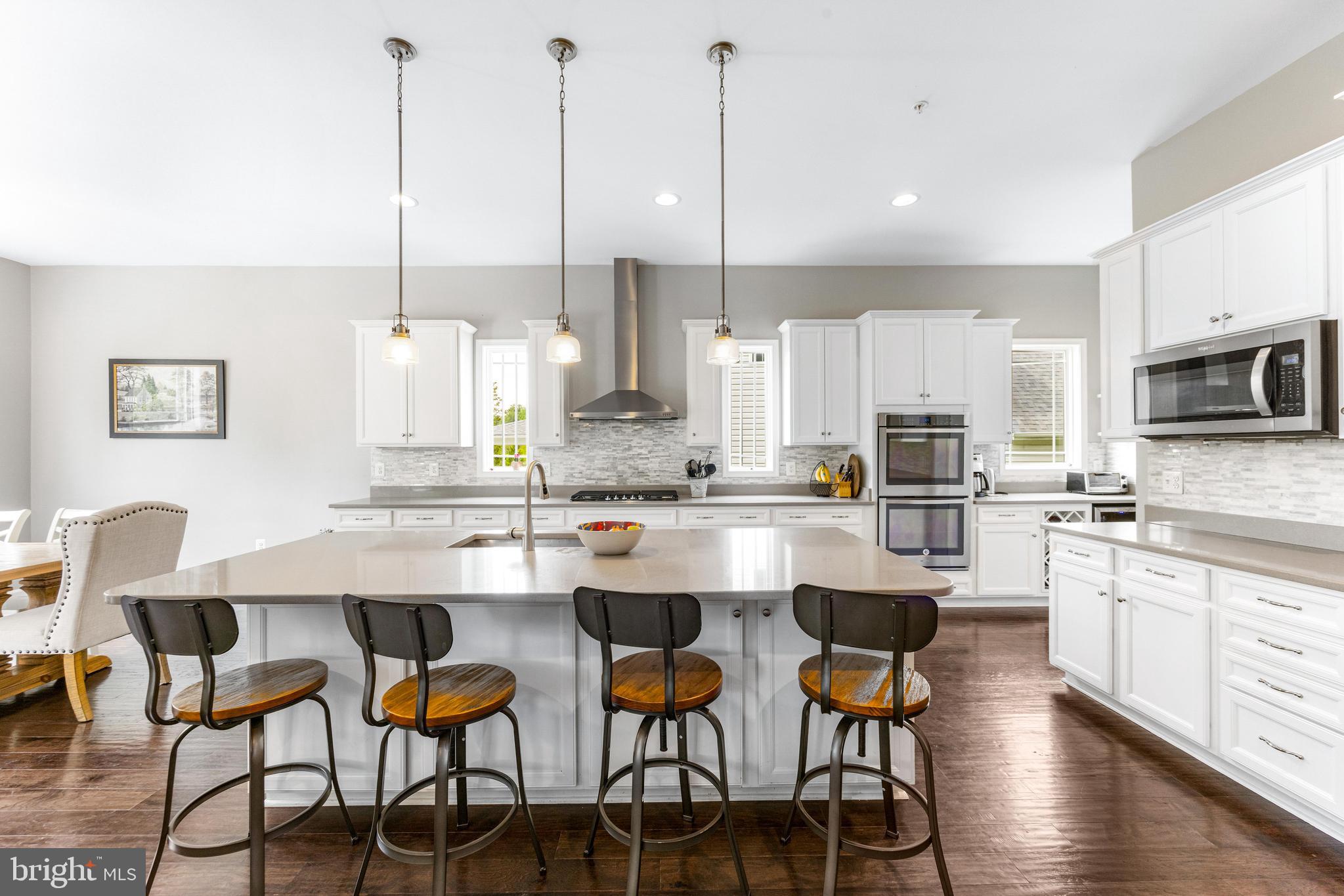 TALLYN RIDGE - Residential