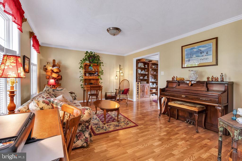 COUNTRY BROOK ESTATES - Residential