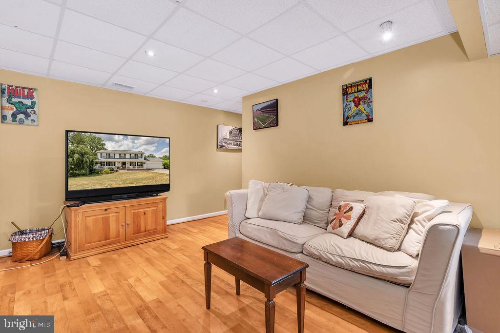 COUNTRY BROOK ESTATES - Residential