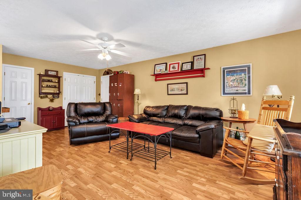 COUNTRY BROOK ESTATES - Residential