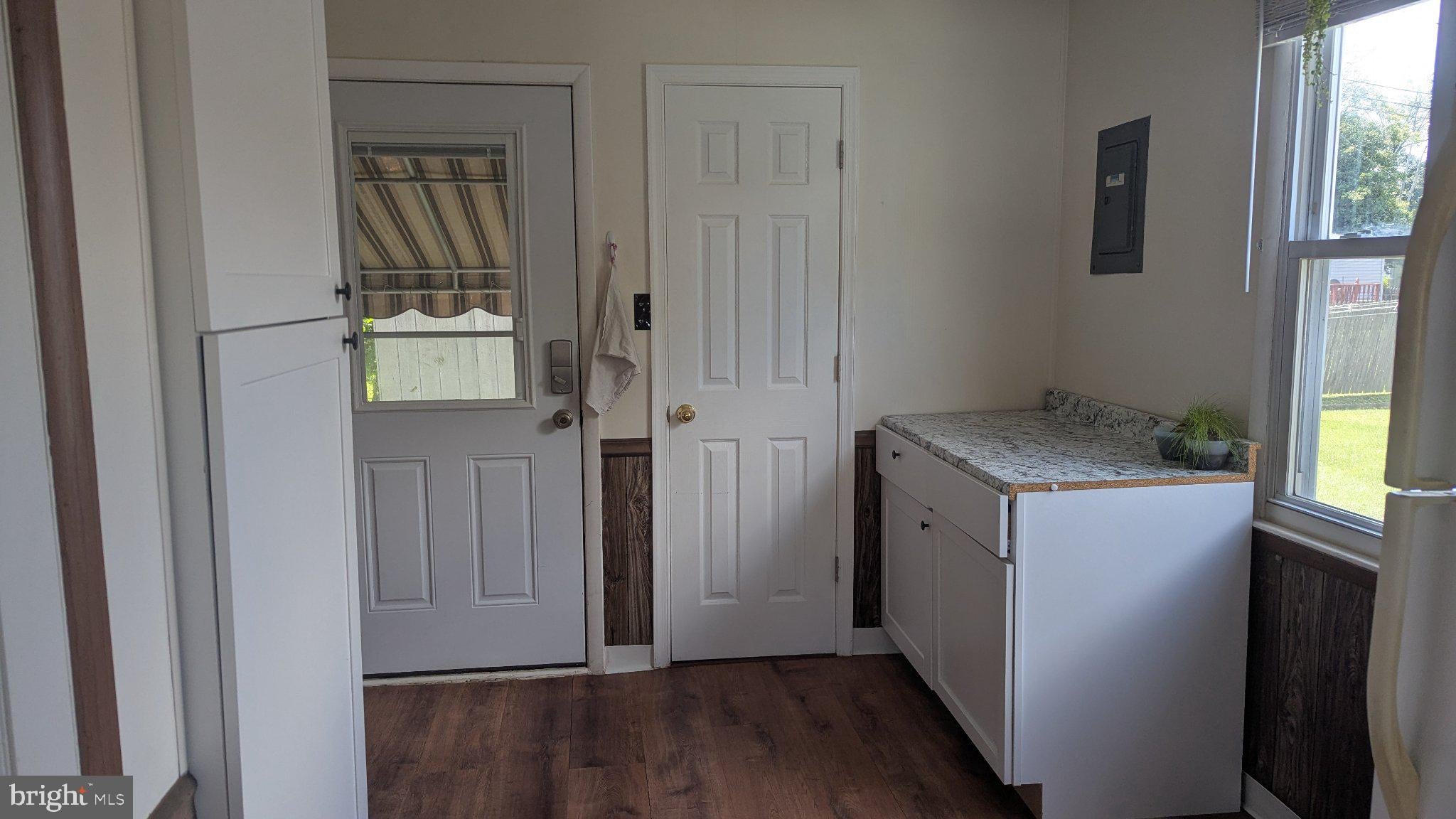 101 FAIRWAY COURT