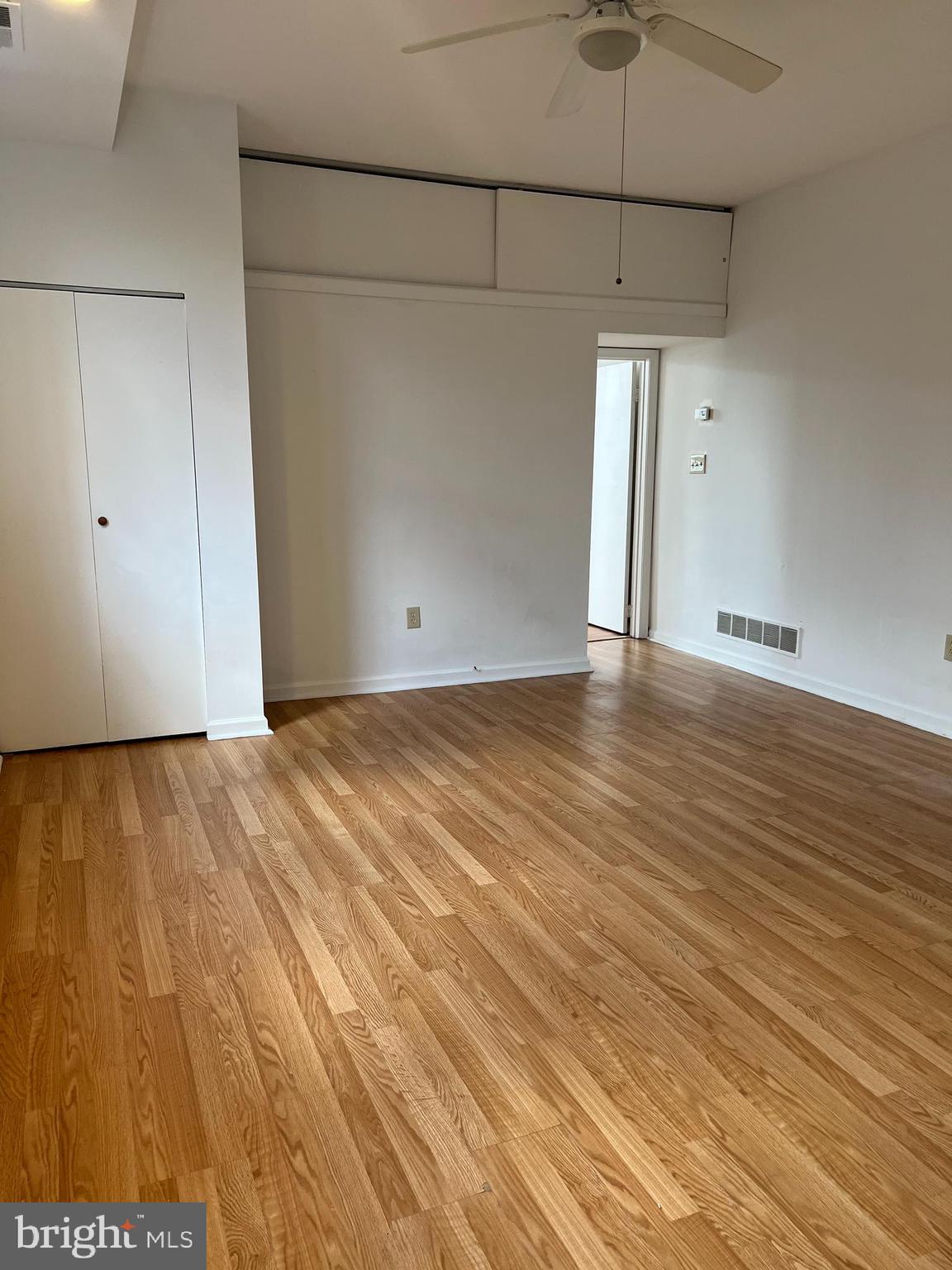 PHILADELPHIA (SOUTH) - Residential Lease