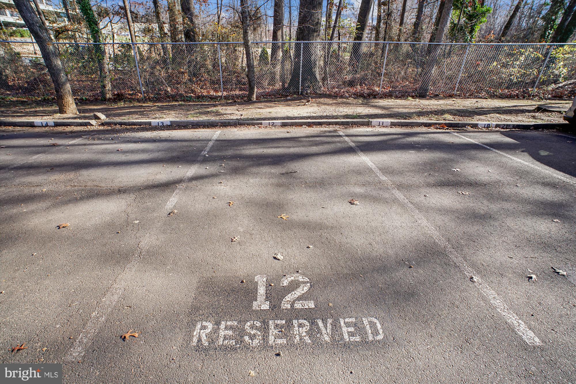 WOODBURN VILLAGE - Residential Lease