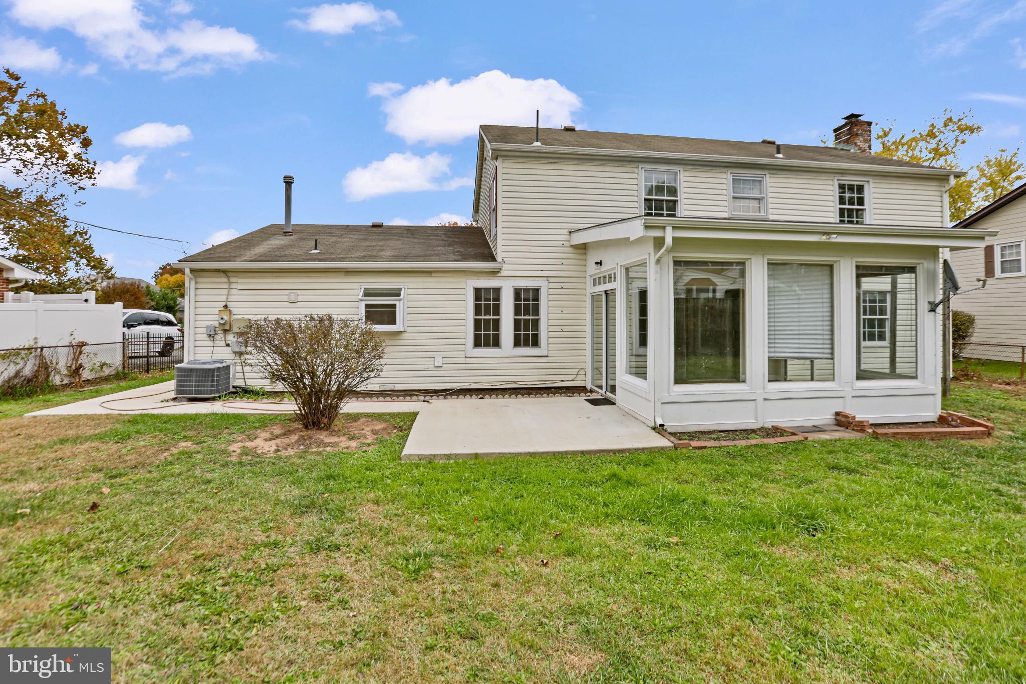 GREENBRIAR - Residential Lease