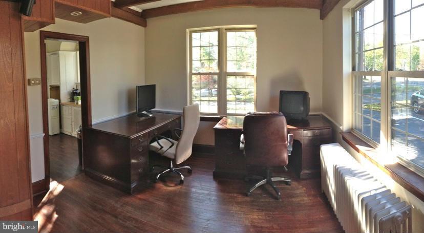 GREENWAY DOWNS - Commercial Sale