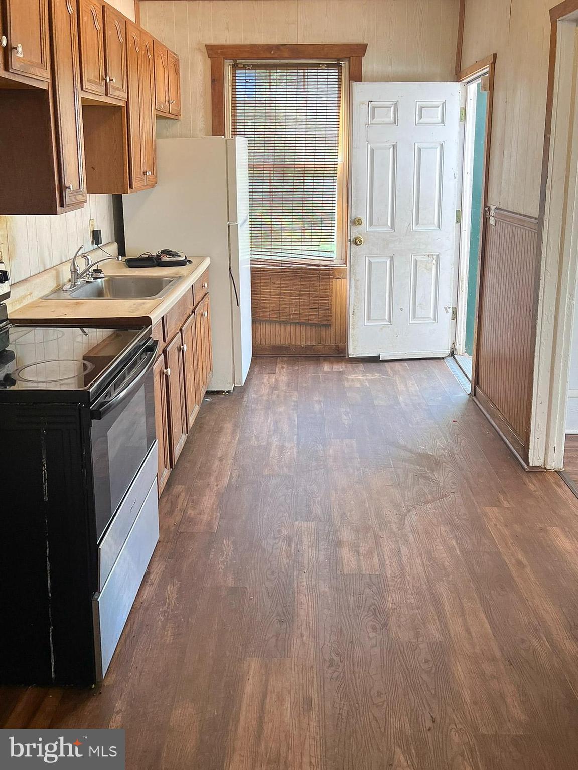 COATESVILLE - Residential