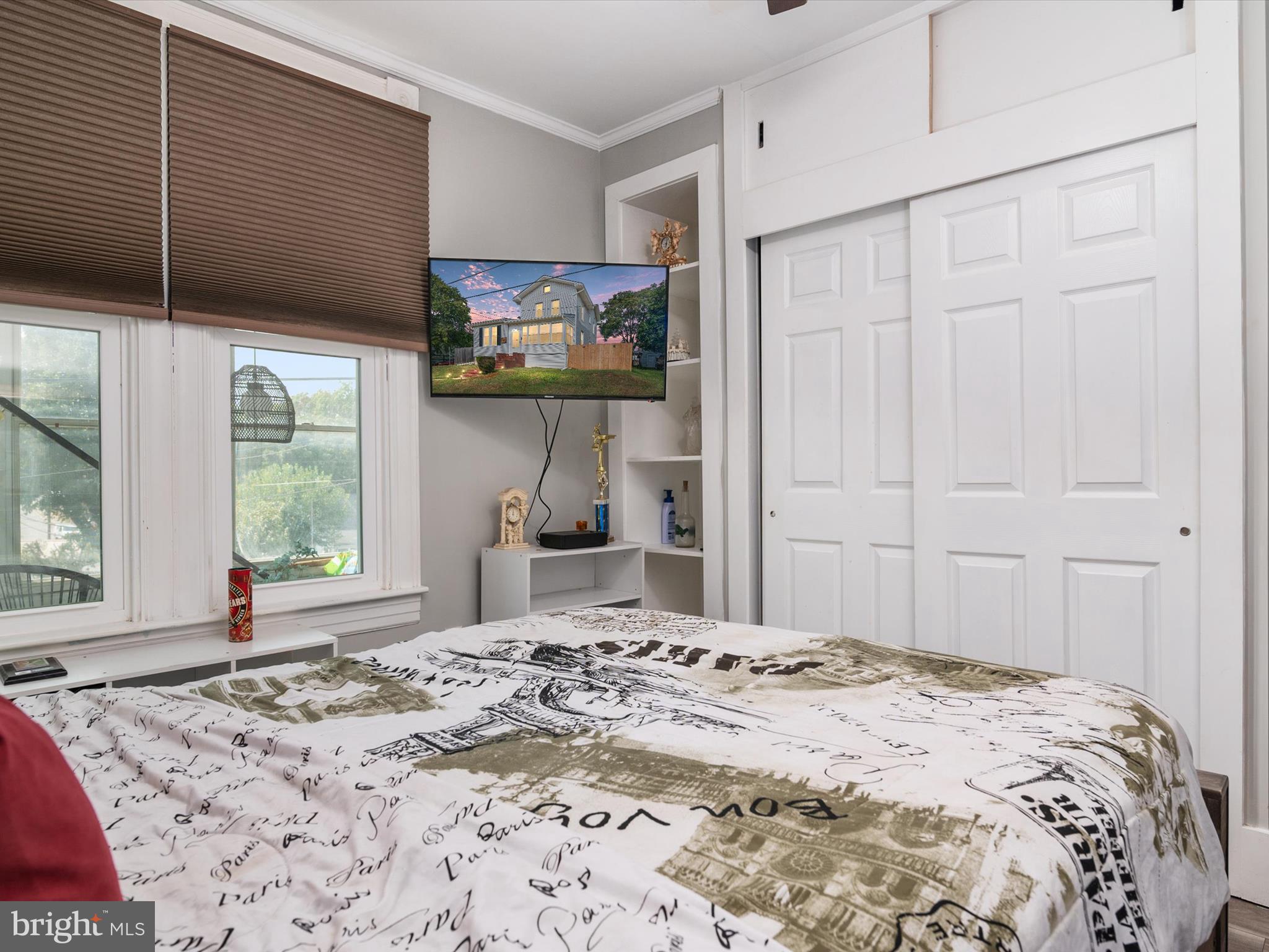 LANDSDOWNE - Residential