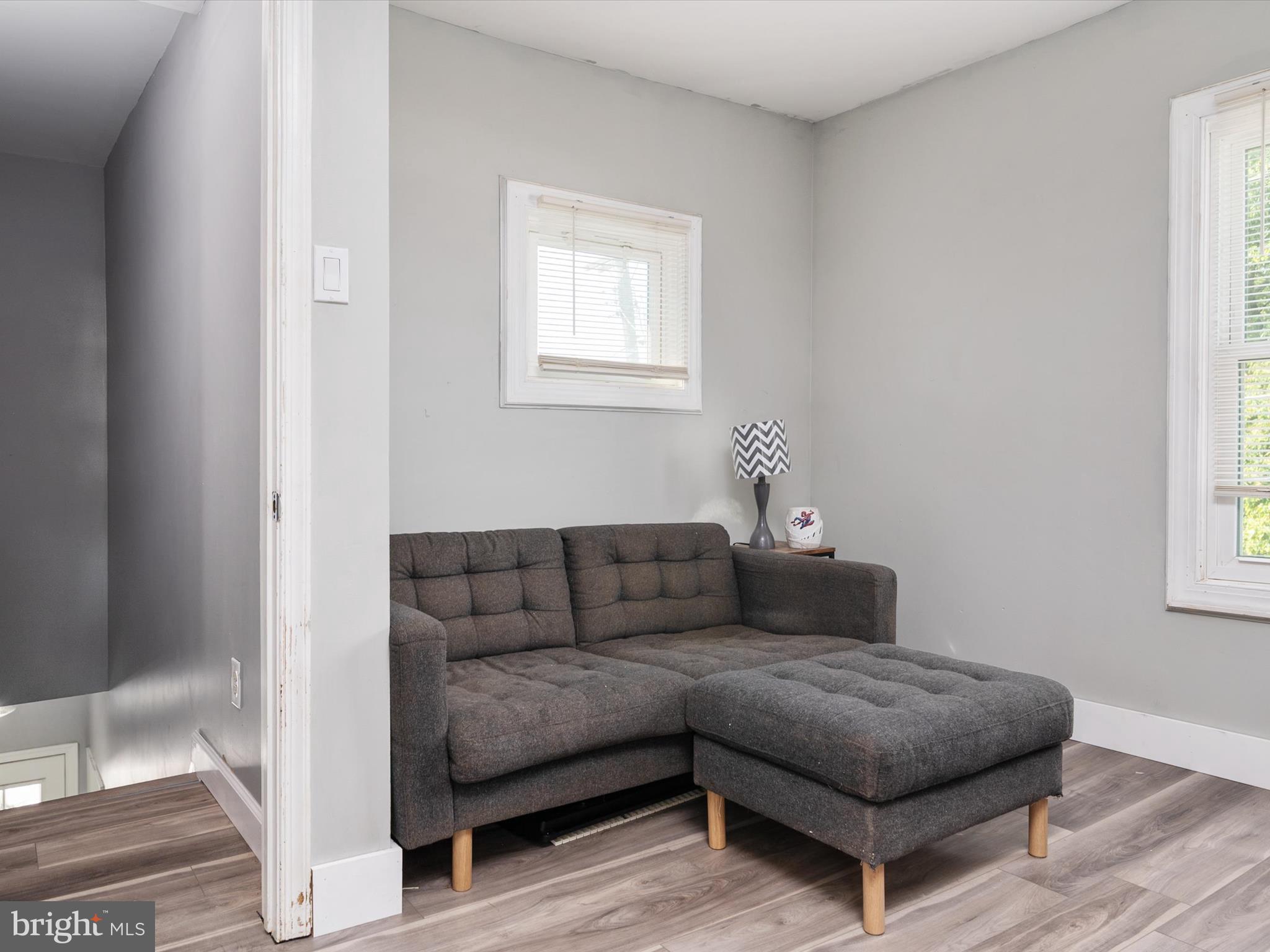 LANDSDOWNE - Residential