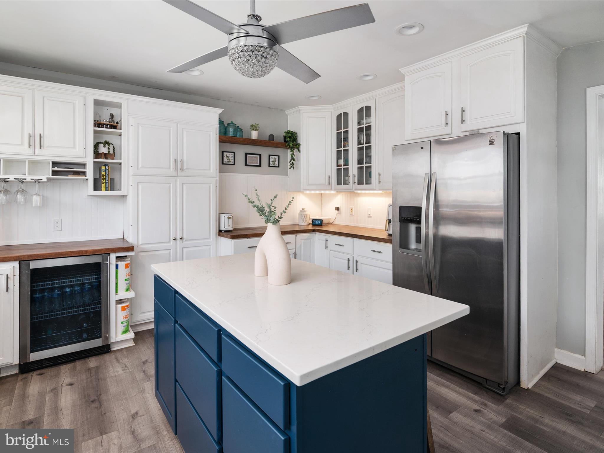 LANDSDOWNE - Residential