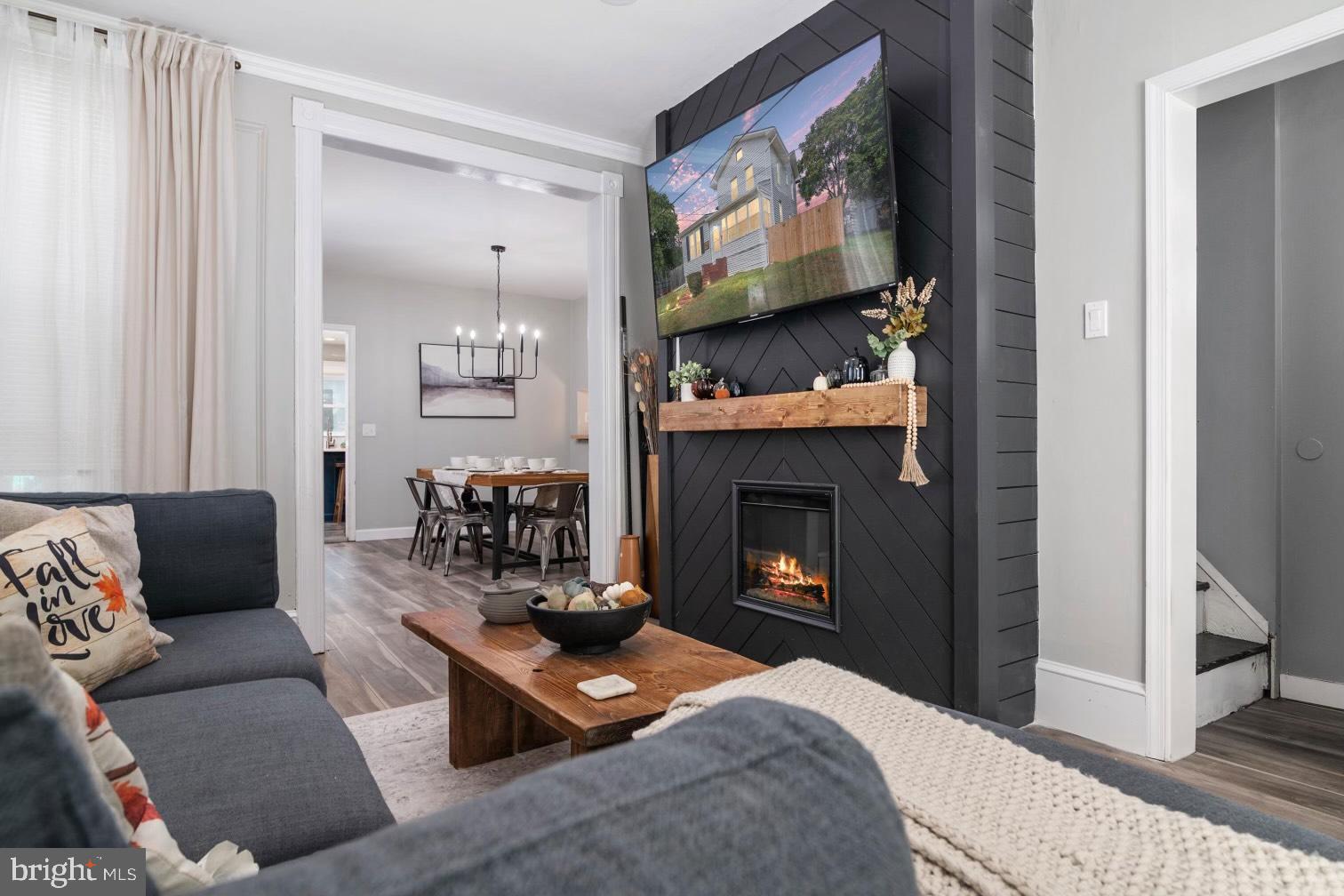 LANDSDOWNE - Residential