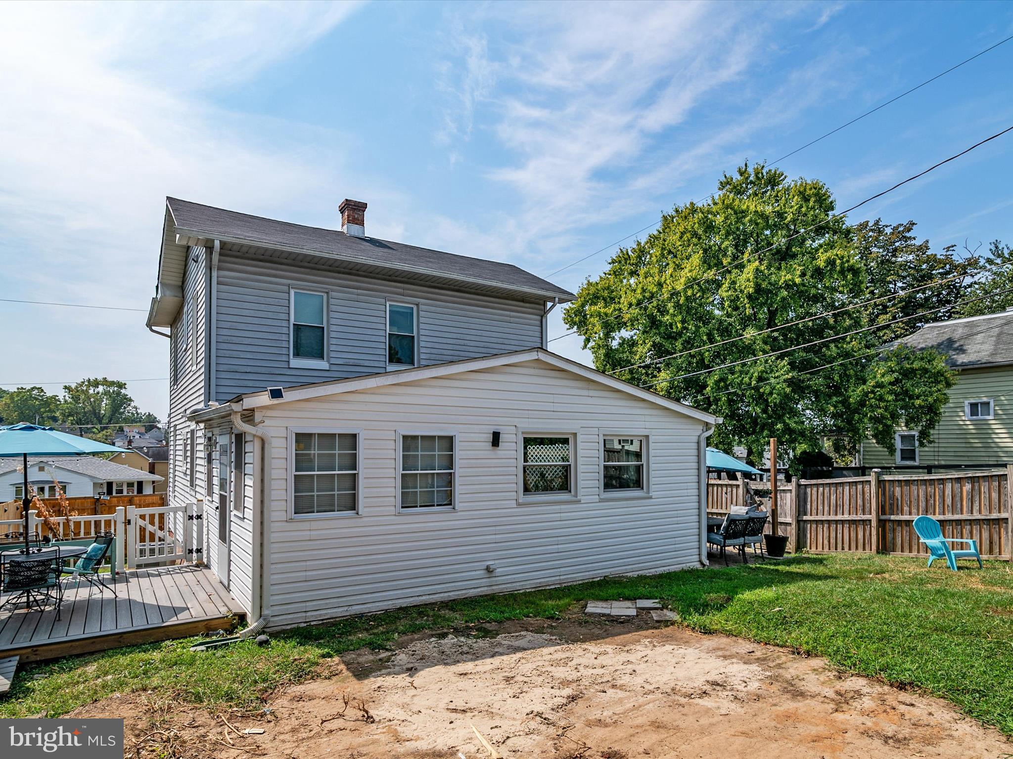 LANDSDOWNE - Residential