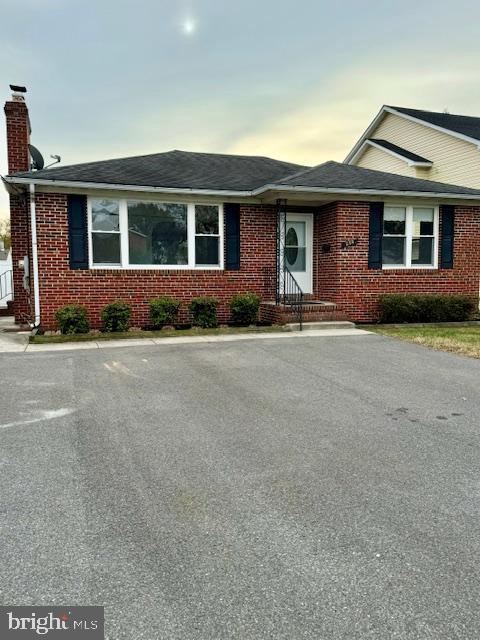 RIVIERA BEACH - Residential Lease