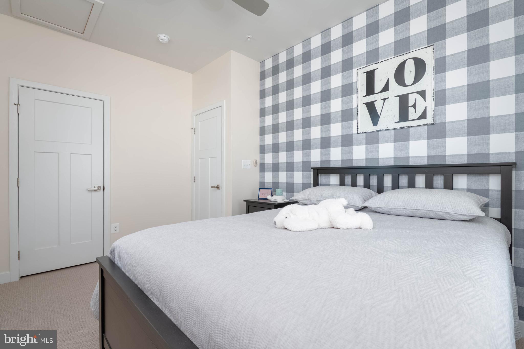 GREENLEIGH AT CROSSROADS - Residential