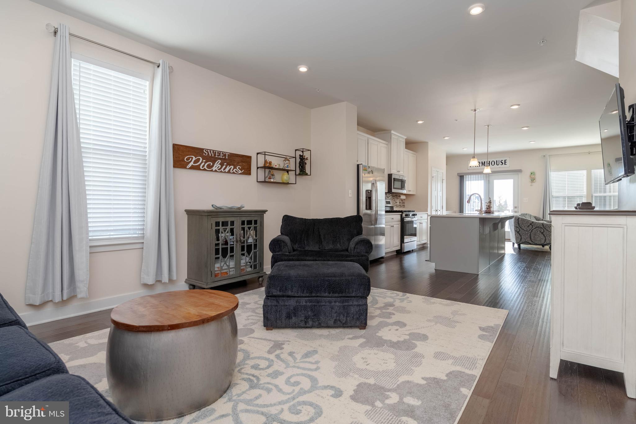 GREENLEIGH AT CROSSROADS - Residential