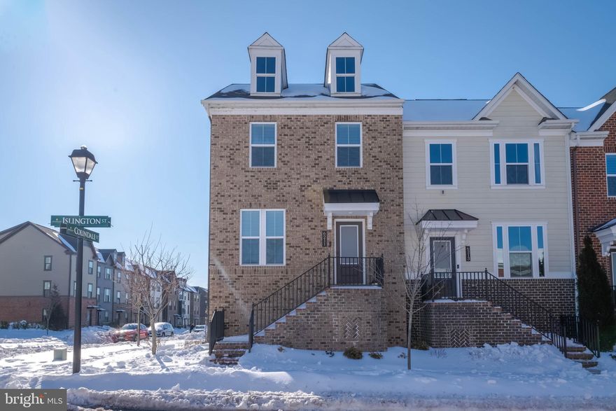 Beautiful End-Unit Townhome – Built in 2019 | Move-In Ready
Meticulously maintained and still showing like a model, this stunning end-of-group townhome offers modern comfort in a highly desirable community surrounded by new construction starting in the $500s.
This fully finished, move-in ready home features an open-concept floor plan with 3 spacious bedrooms and 2½ baths, designed for both everyday living and entertaining. The main level boasts a bright and airy layout with a large island, quartz countertops, and updated appliances that make the kitchen the true heart of the home.
Step right out onto the private deck off the main level — perfect for grilling, relaxing in the sun, or adding your favorite flowers and plants.
Upstairs, the primary suite offers a private retreat with its own luxurious en-suite bath. The fully finished basement provides additional living space ideal for a family room, home office, or gym
Additional highlights include a 2-car garage, modern finishes throughout, and an unbeatable location — walk to restaurants and enjoy easy access to major highways for a smooth commute.
This home truly checks all the boxes for style, comfort, and convenience.