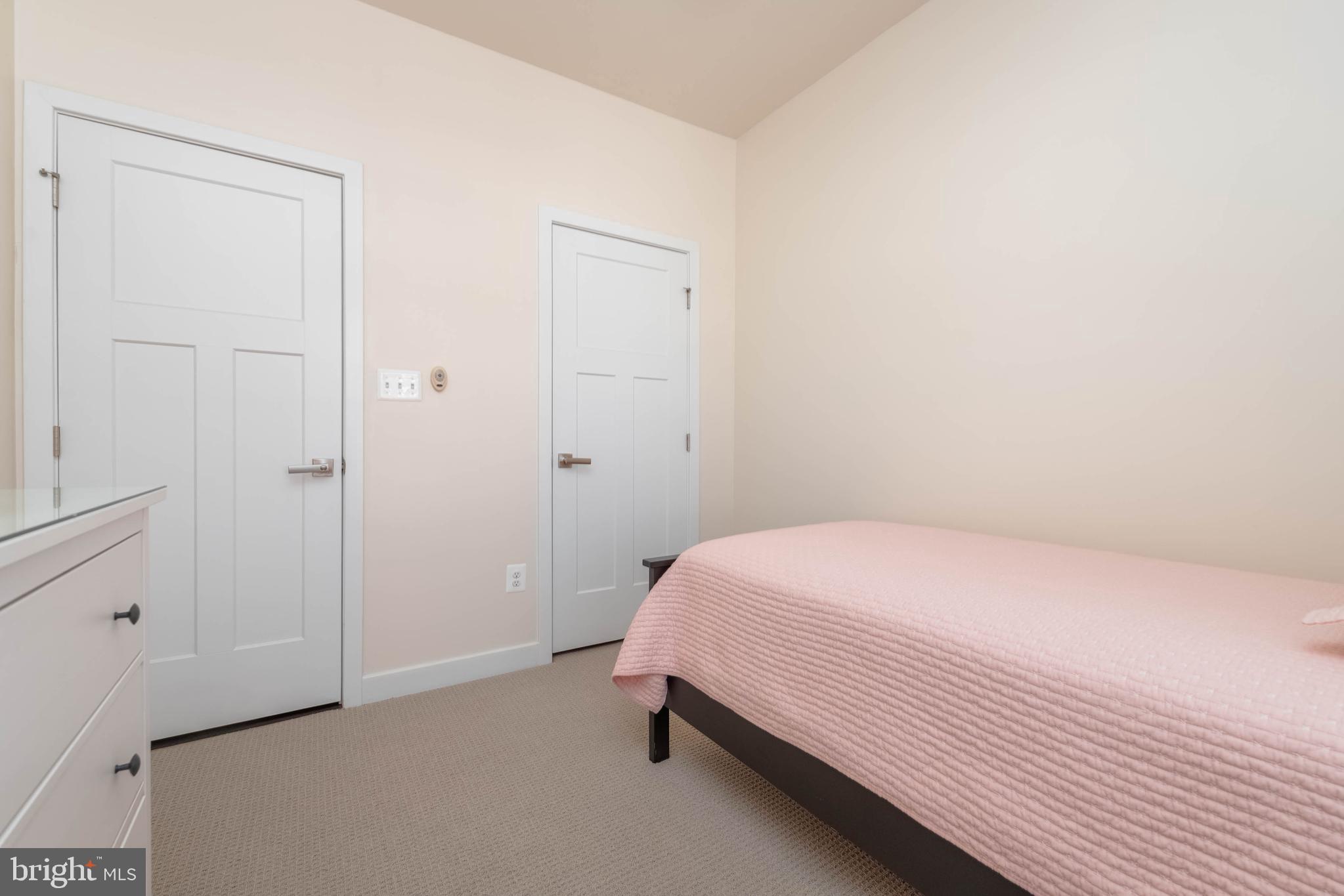 GREENLEIGH AT CROSSROADS - Residential