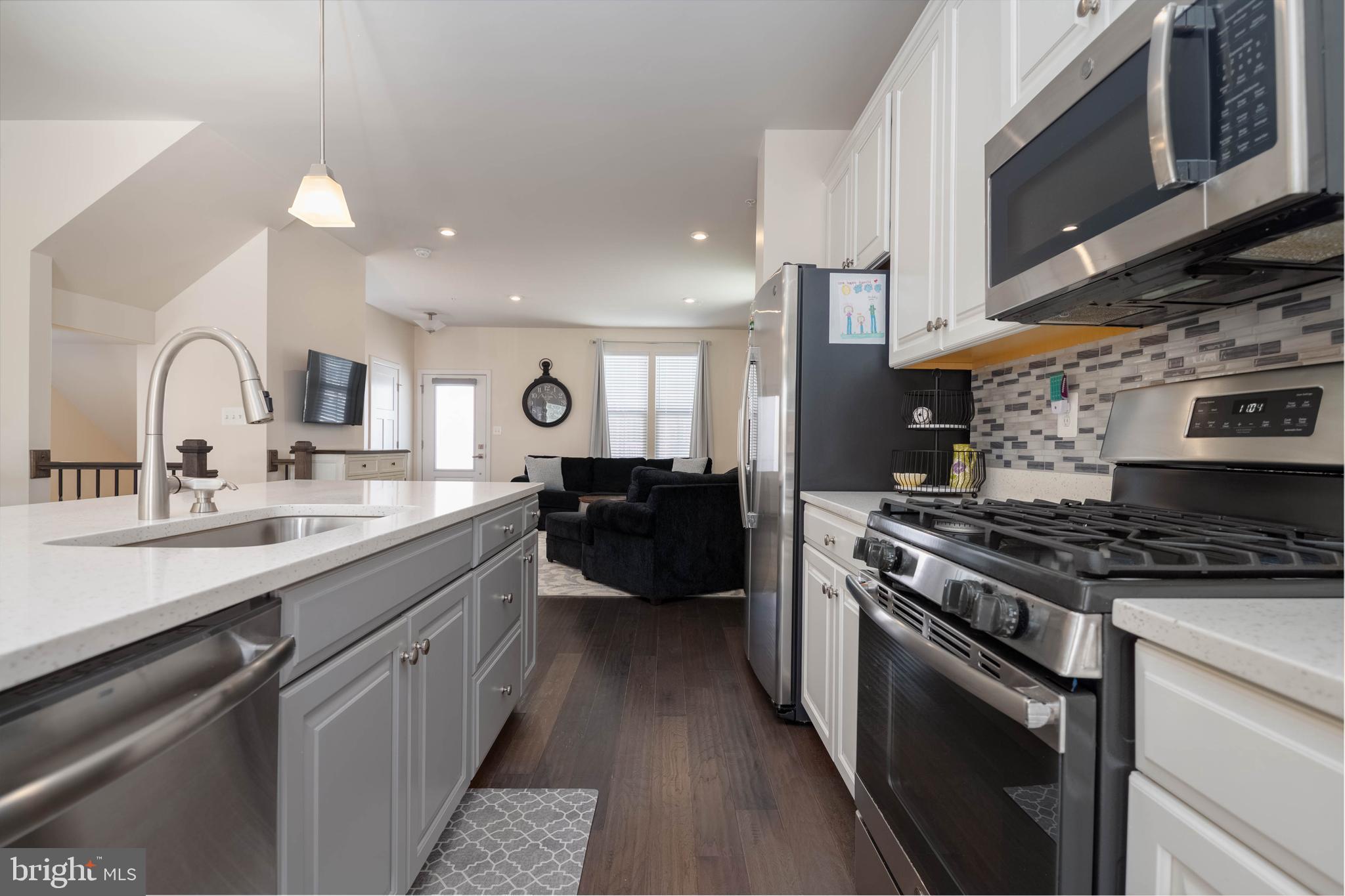 GREENLEIGH AT CROSSROADS - Residential