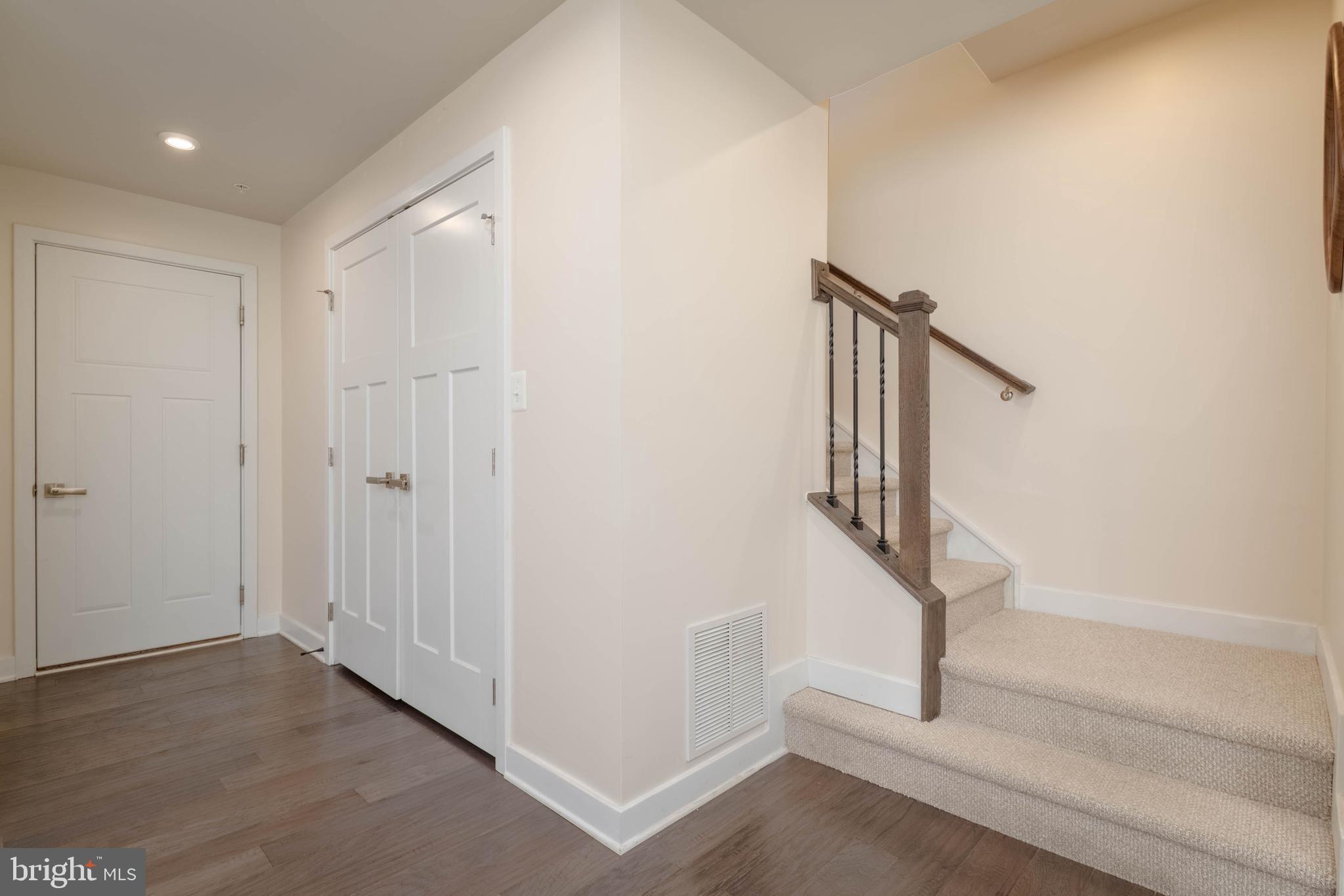 GREENLEIGH AT CROSSROADS - Residential