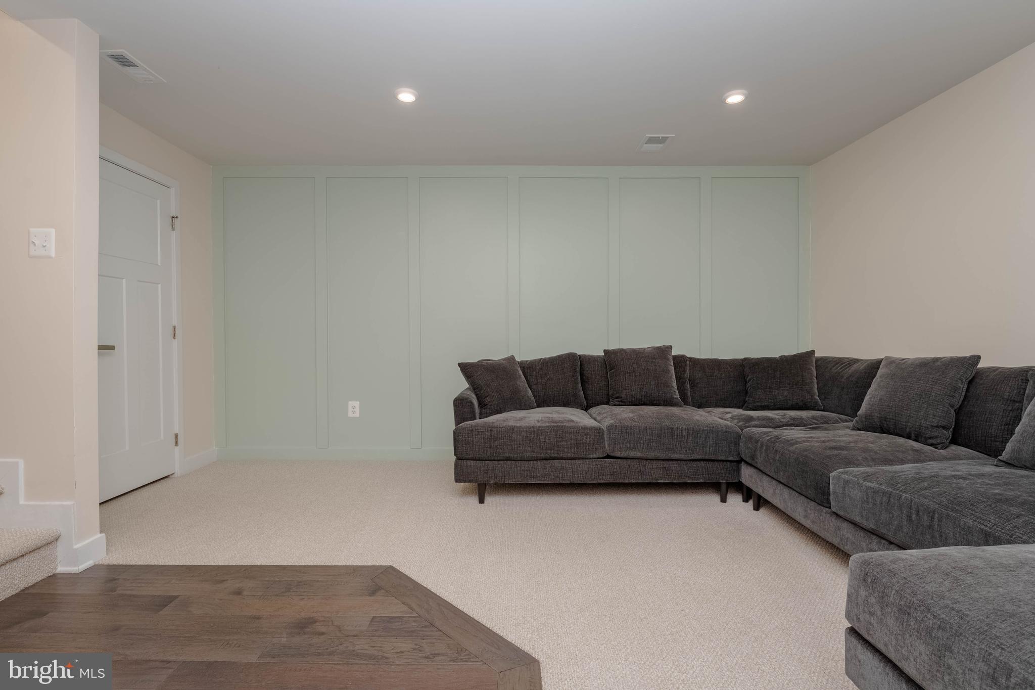 GREENLEIGH AT CROSSROADS - Residential