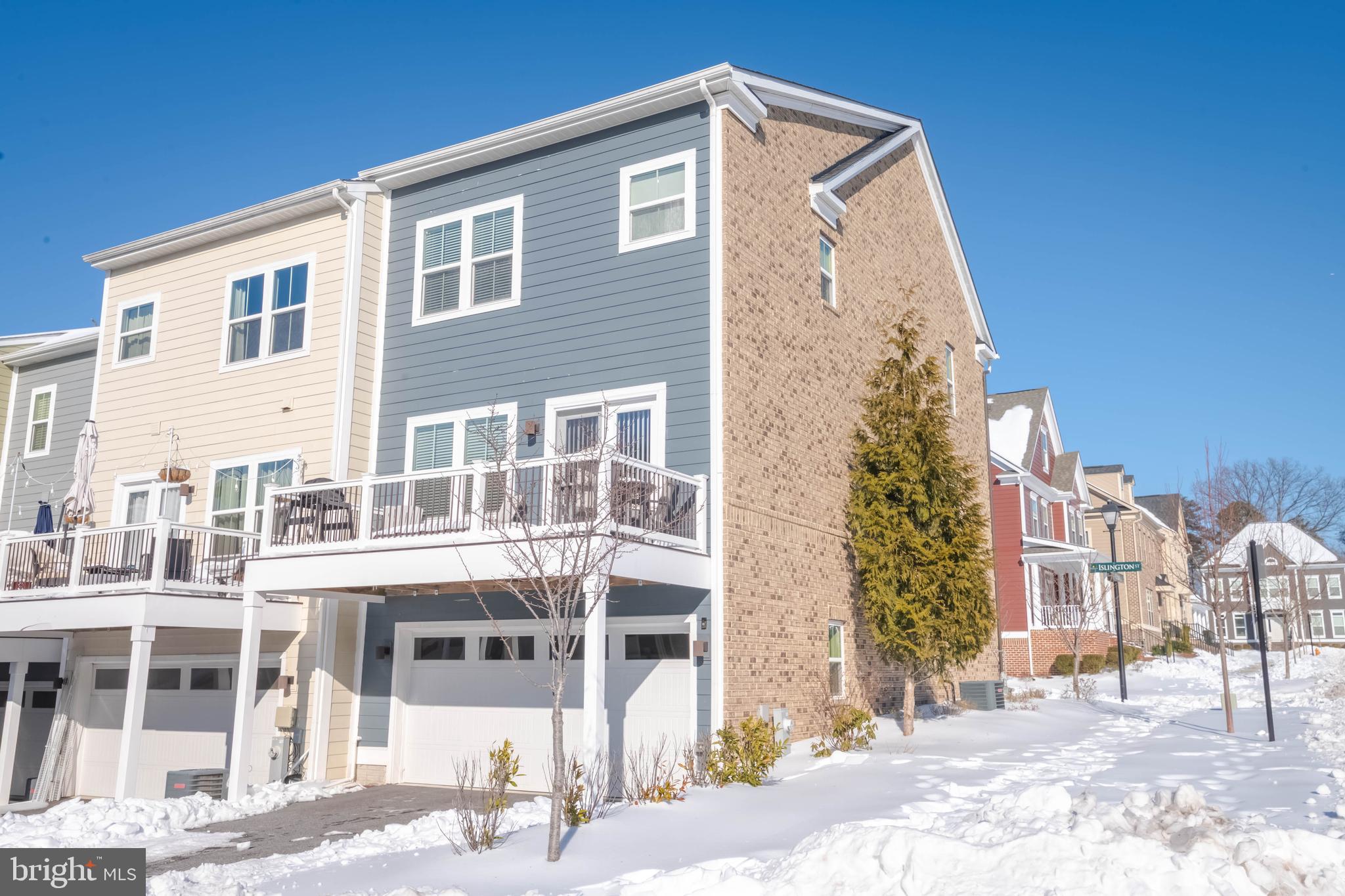 GREENLEIGH AT CROSSROADS - Residential