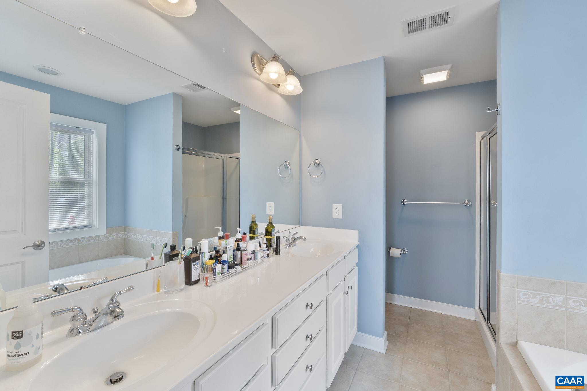 PAVILIONS AT PANTOPS - Residential